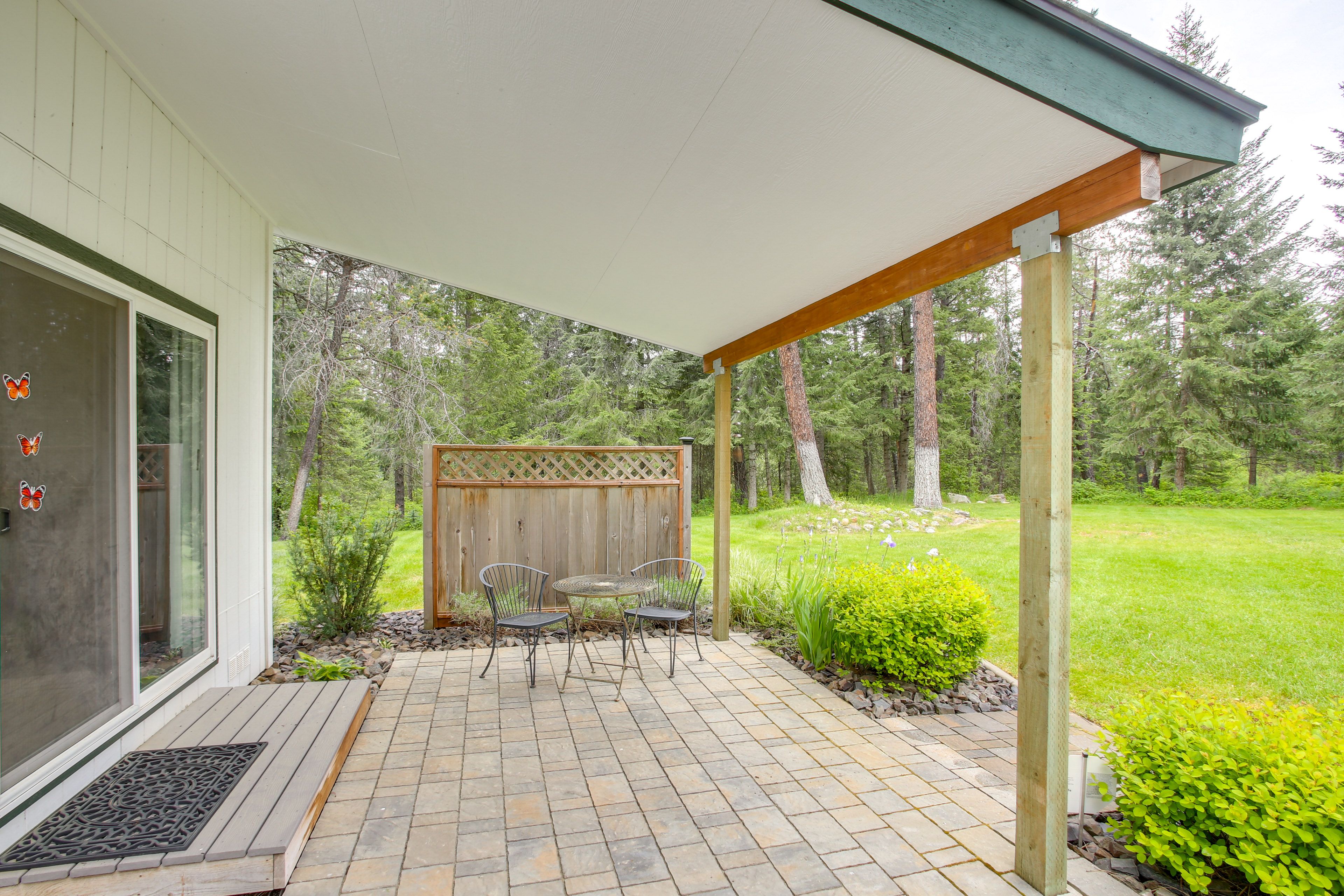 Back Porch | Private Yard