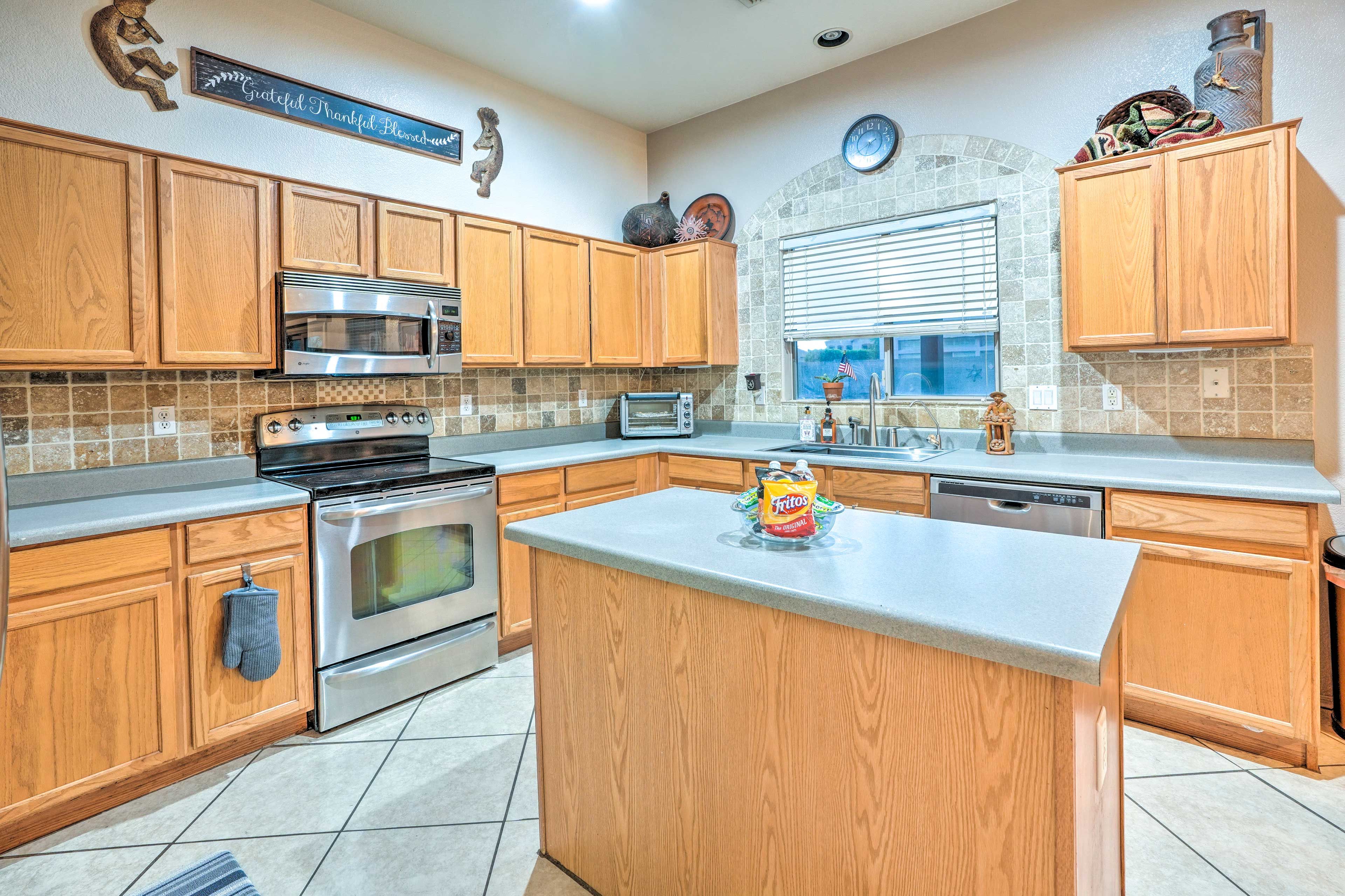 Kitchen | Coffee Maker | Toaster Oven | Crockpot | Spices