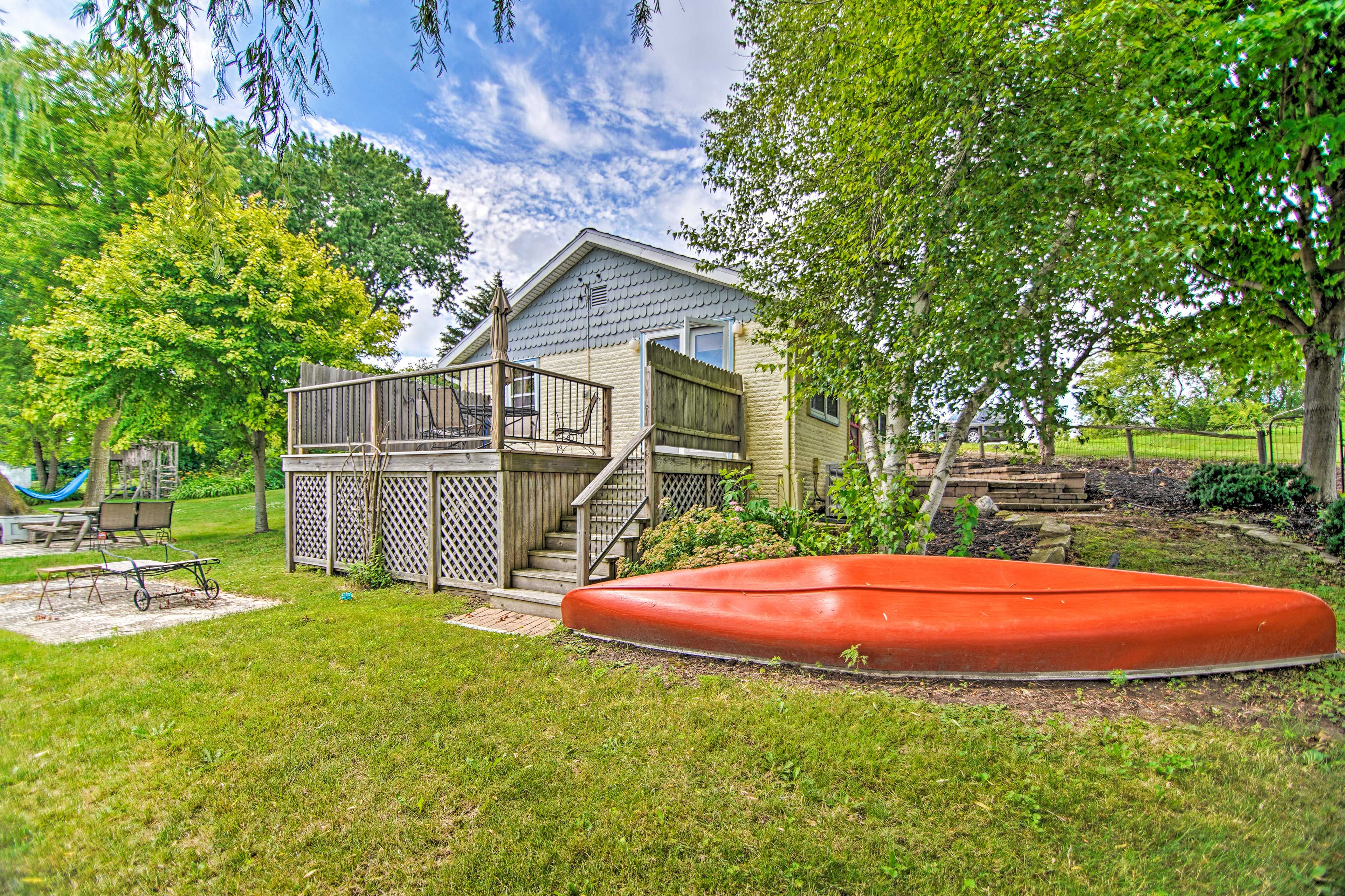 Backyard | Canoe Provided | Deck | Outdoor Dining Tables