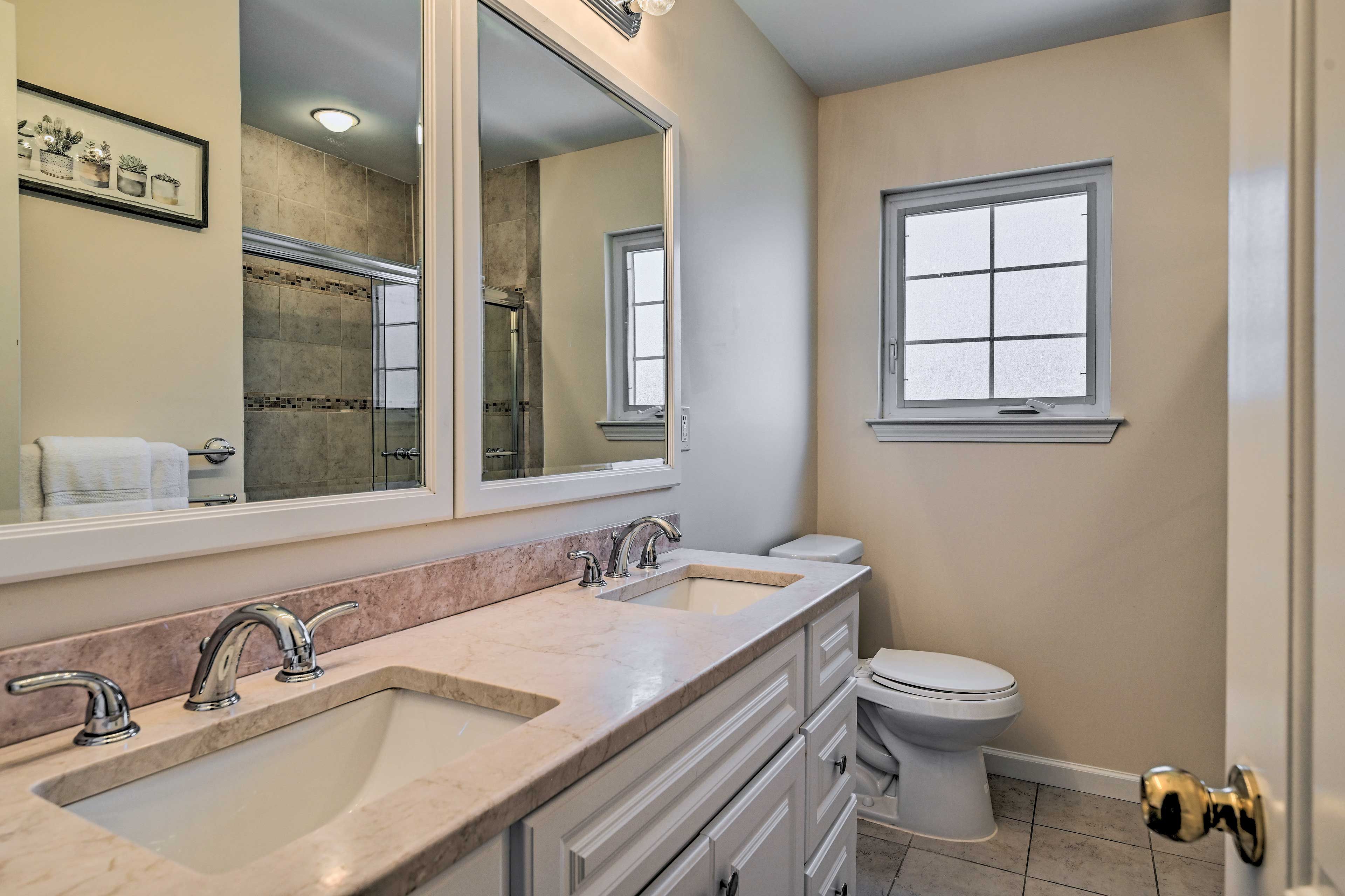 Full Bathroom