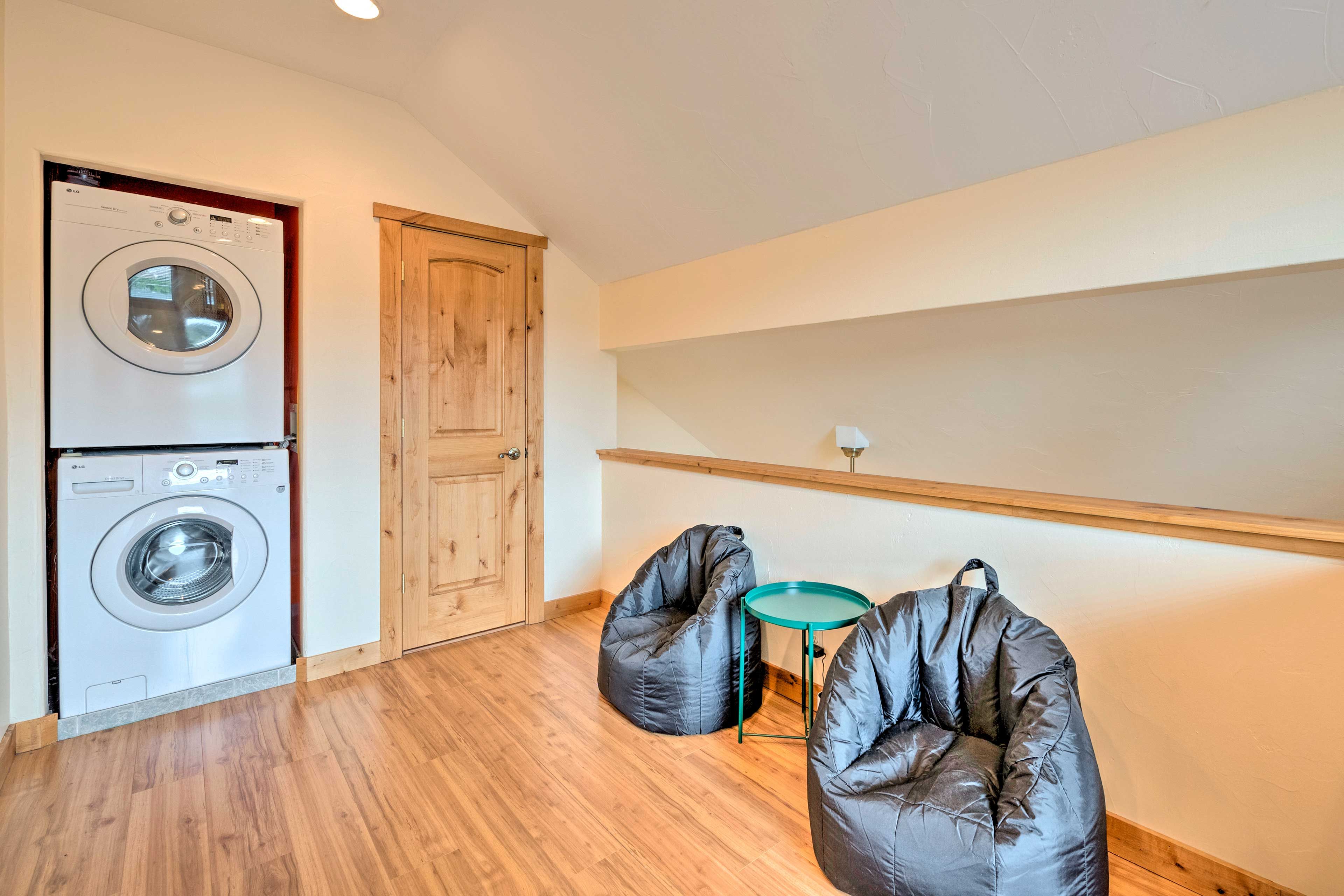 Loft Space | 3rd Floor | Stackable Washer + Dryer