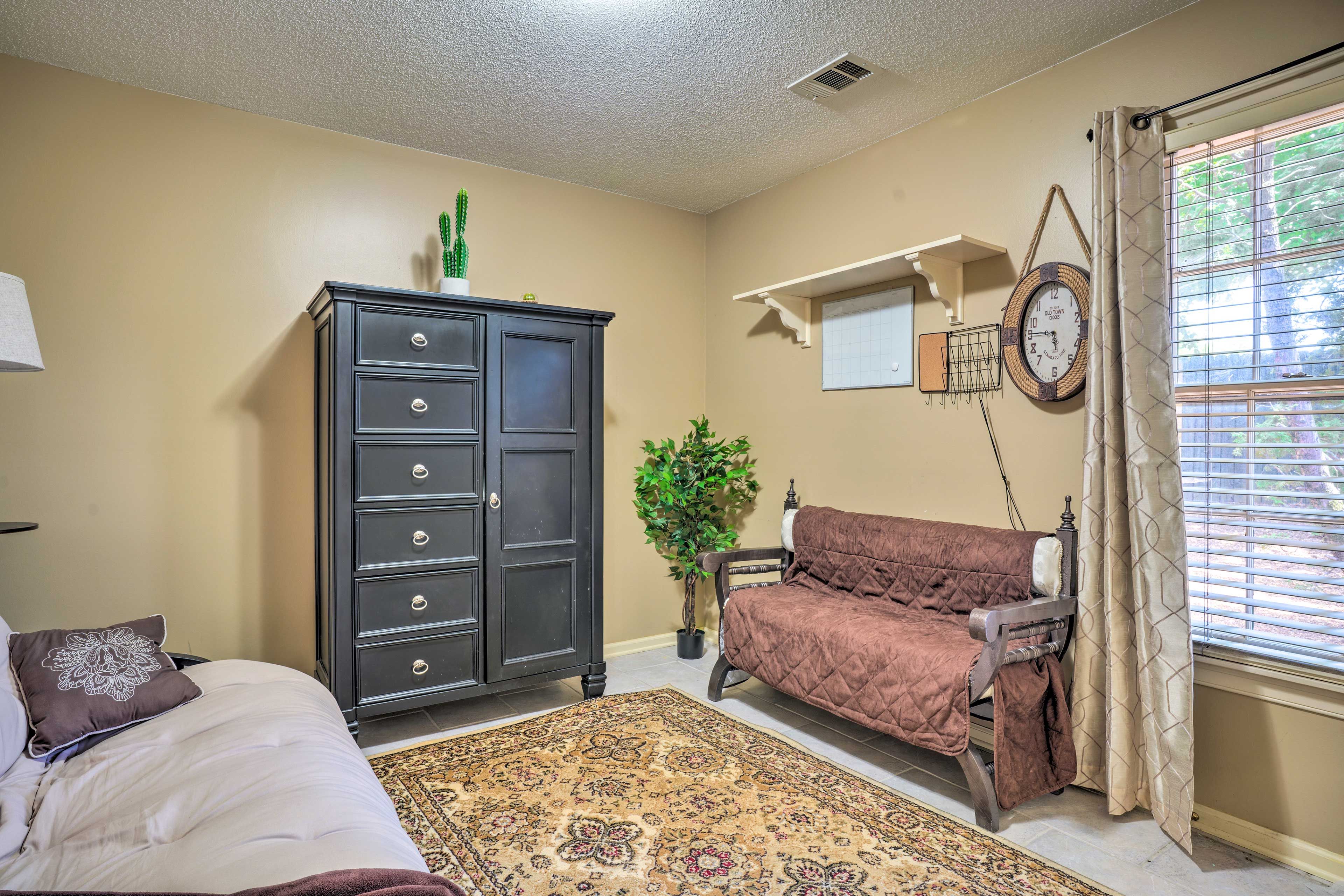 Bedroom 4 | Futon