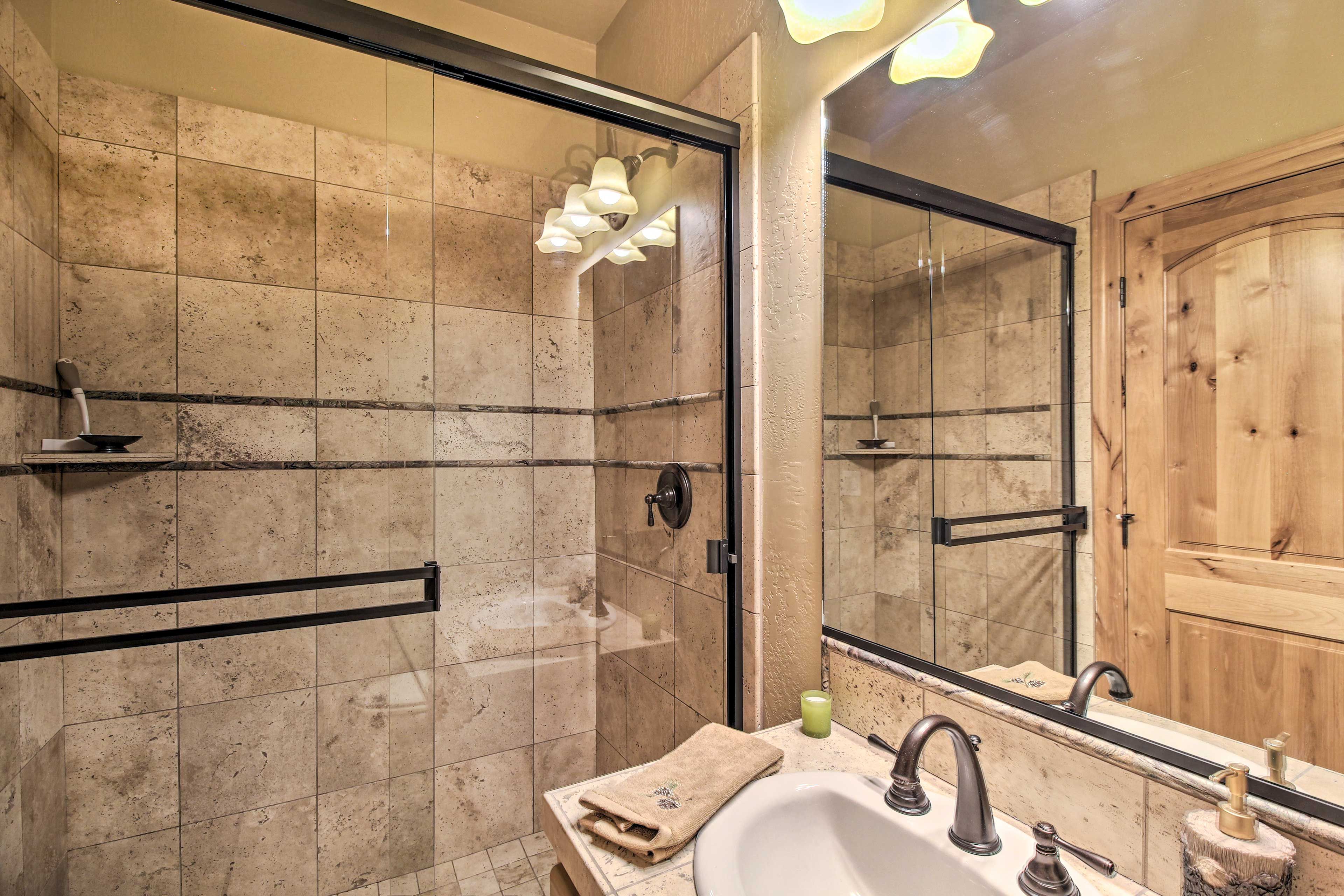 Full Bathoom