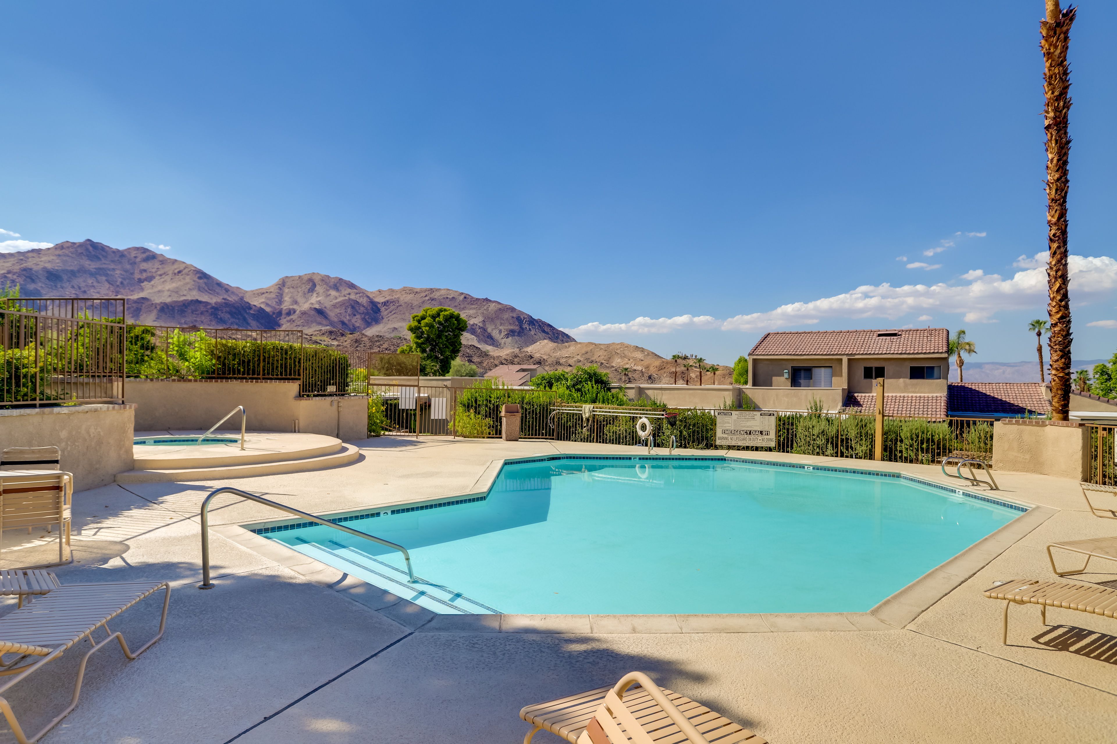 Community Amenities | 4 Swimming Pools | 2 Hot Tubs | Tennis Court