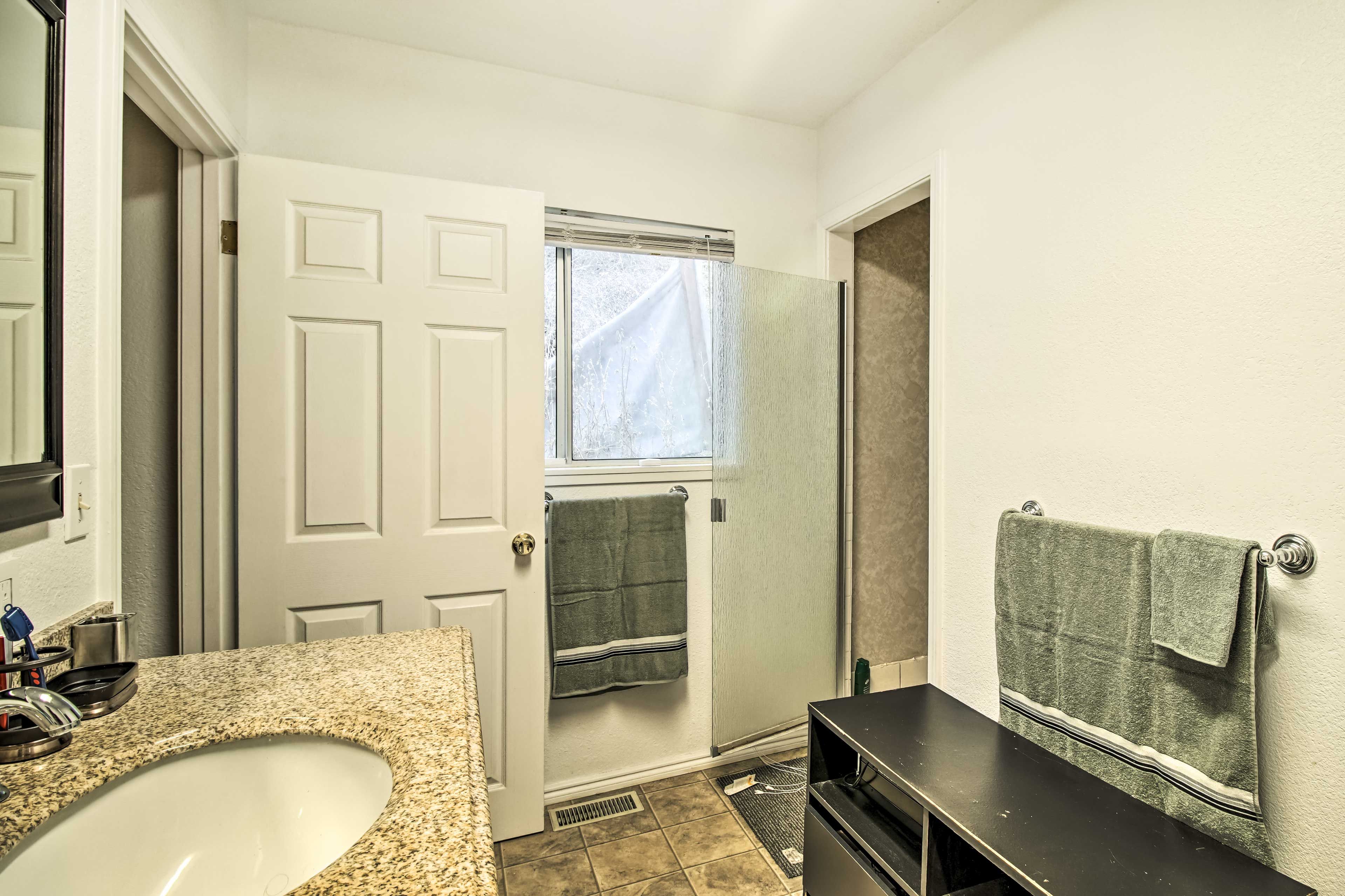 Full Bathroom