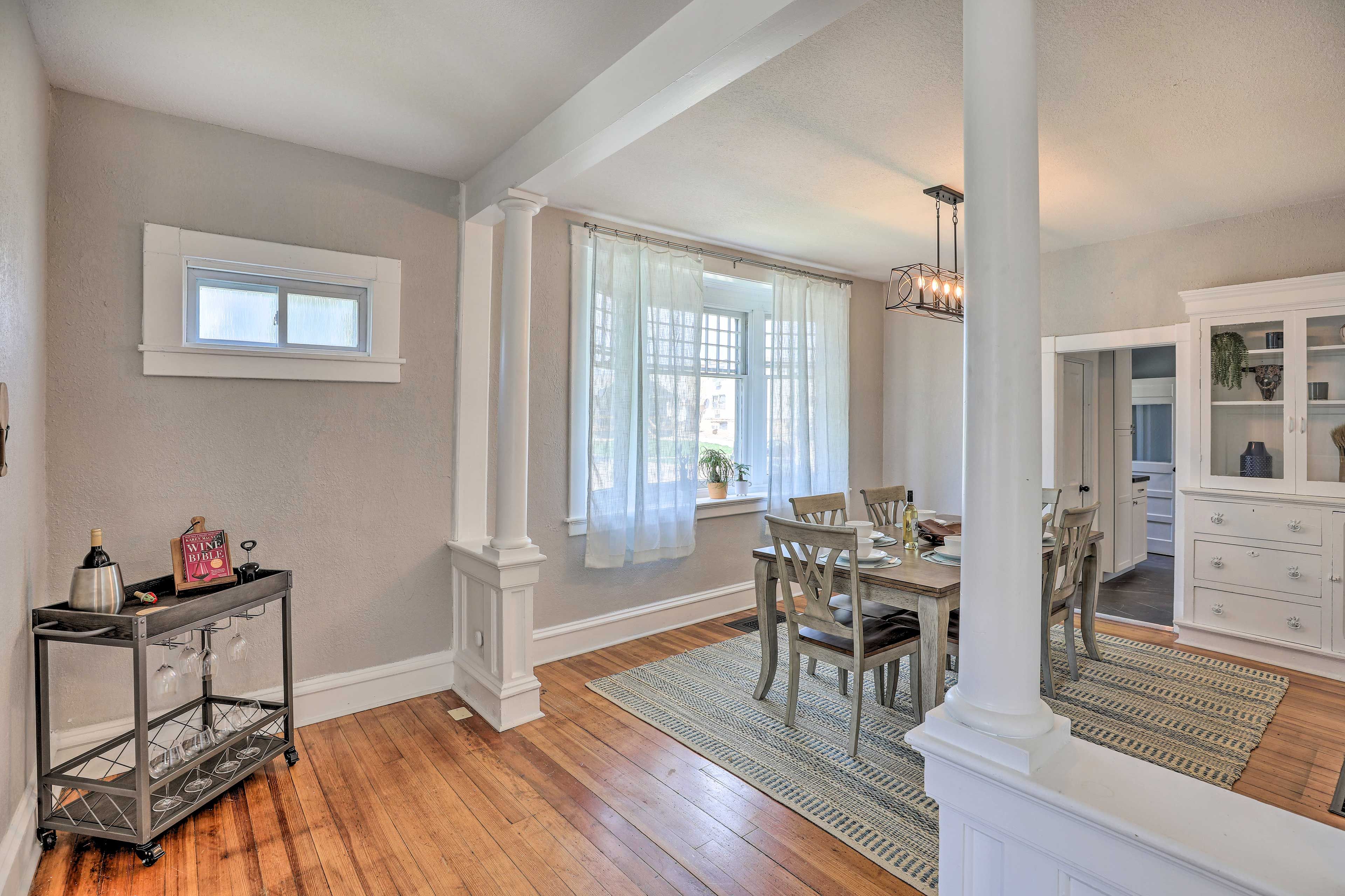 Dining Area | 1st Floor