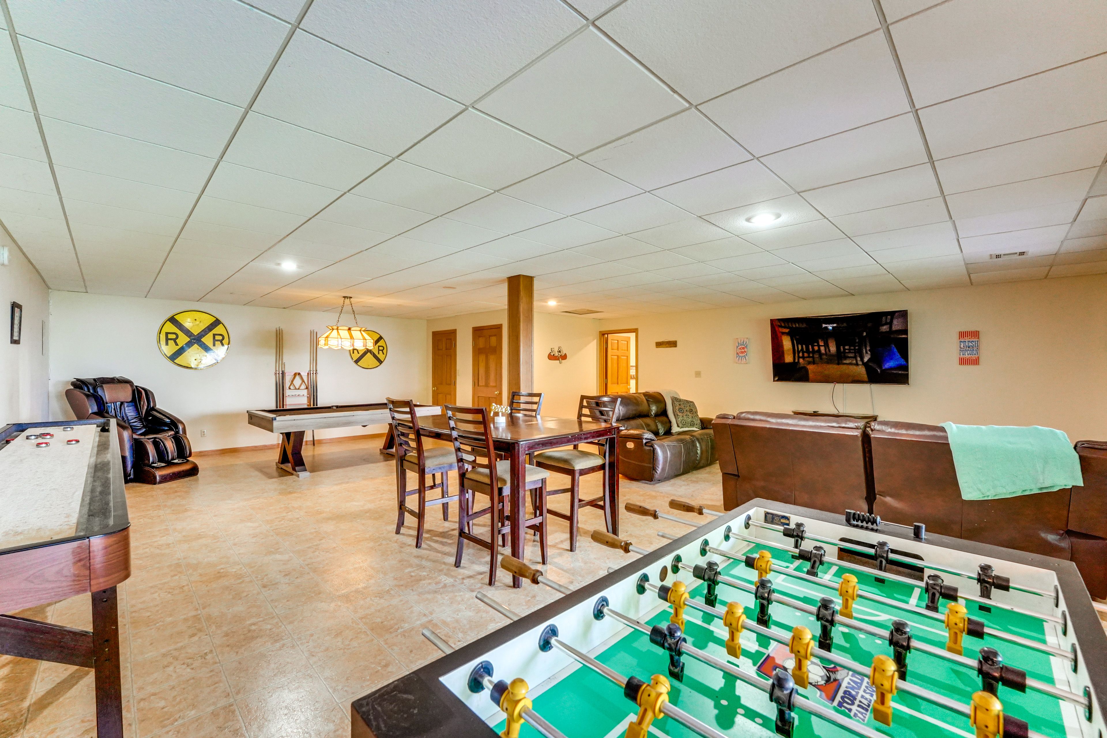 Game Room | Smart TV | Patio Access