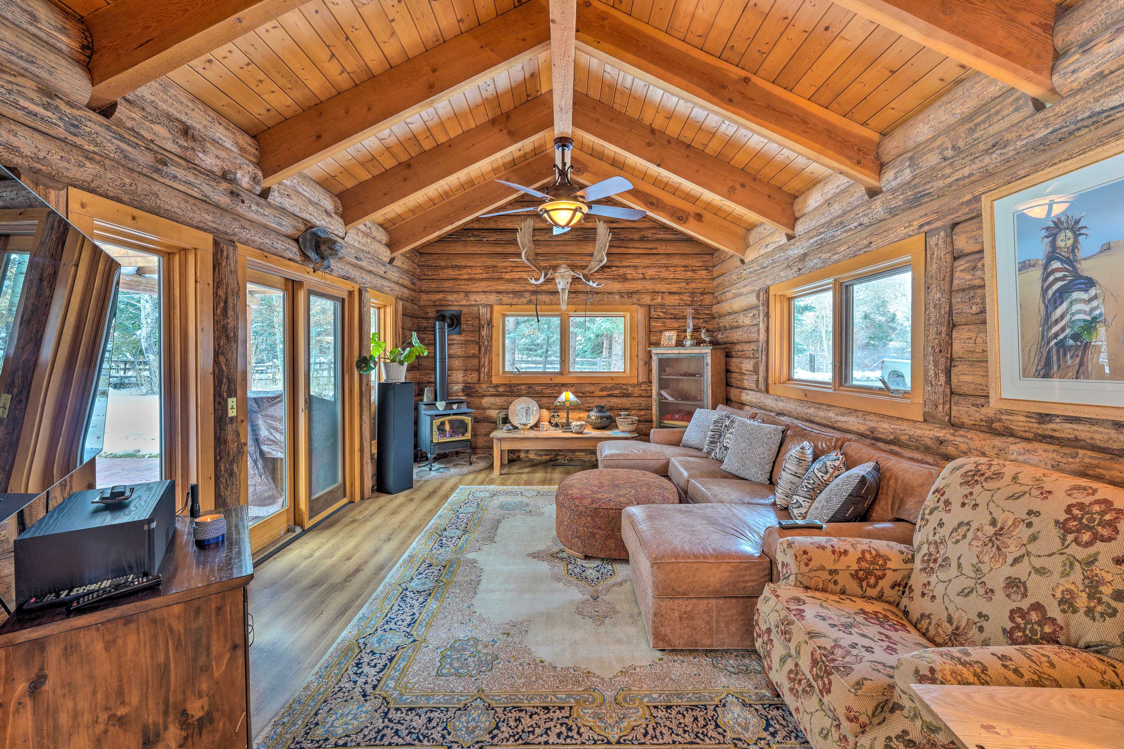 Hailey Vacation Rental | 2BR | 2BA | 2,450 Sq Ft | Step-Free Access