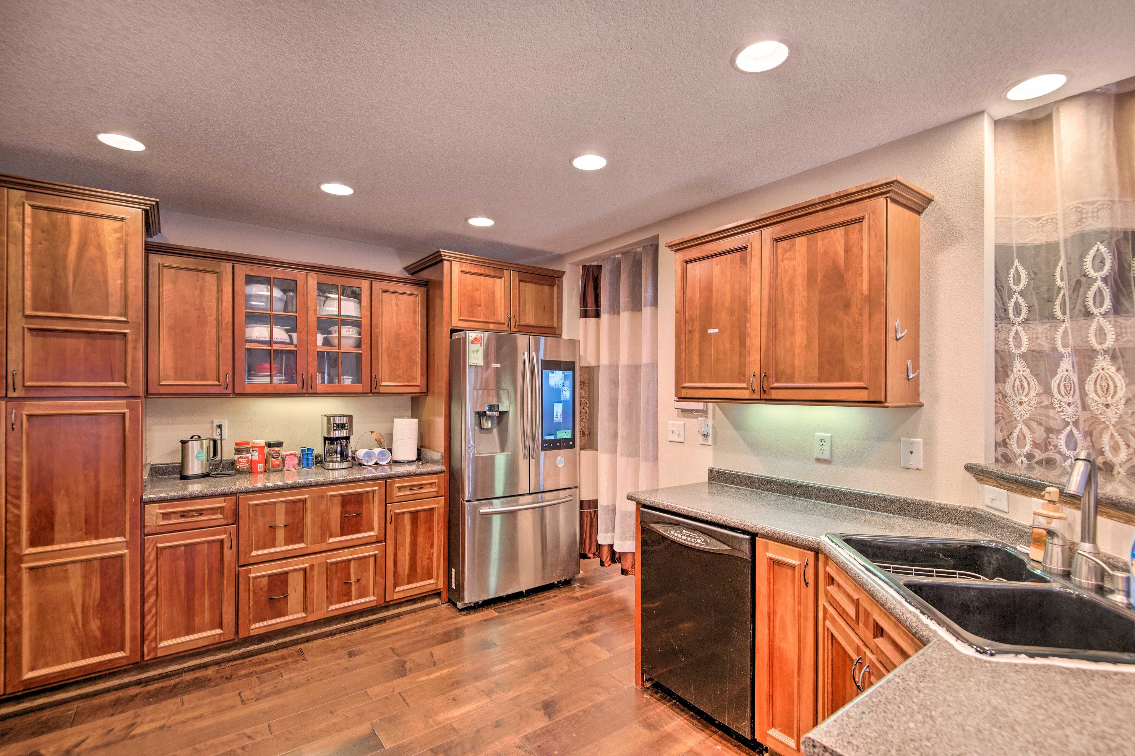 Kitchen | Cooking Basics | High Chair