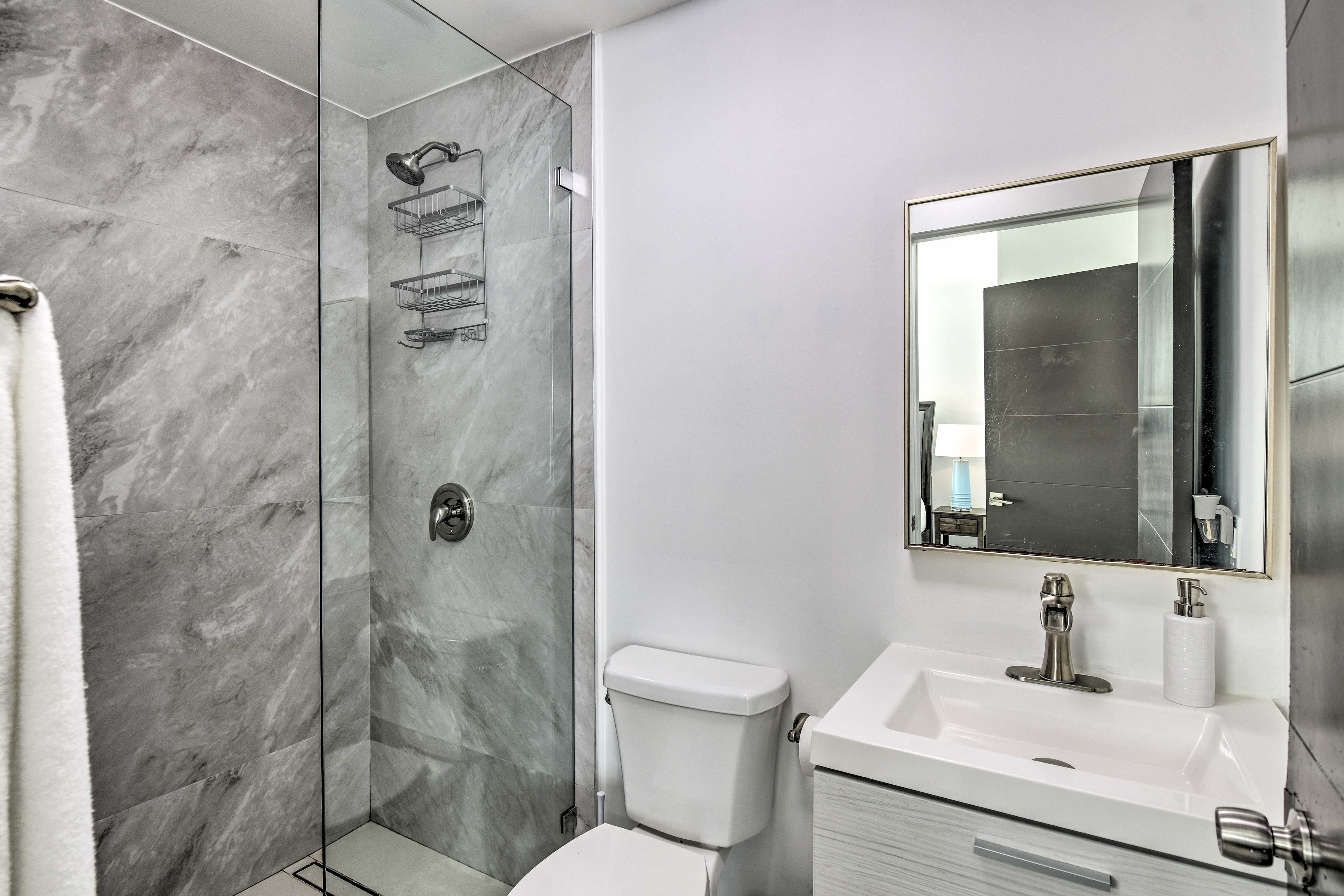Full Bathroom