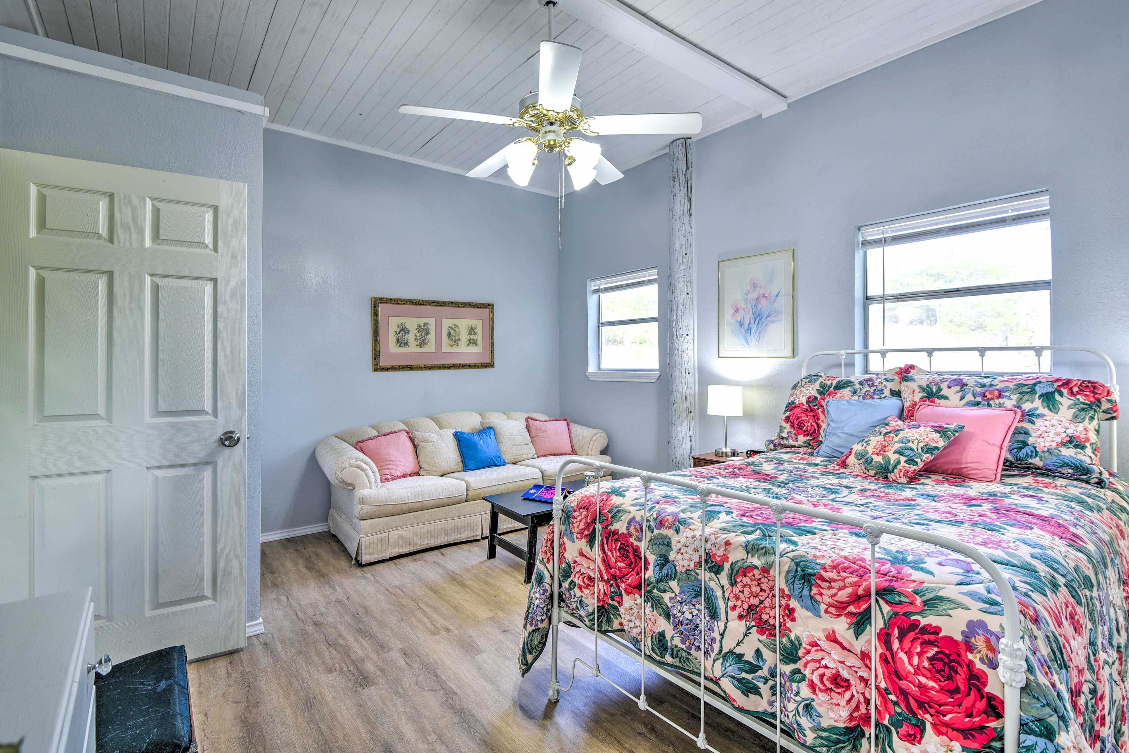 Bedroom 2 | Full Bed | Sleeper Sofa | Walk-In Closet