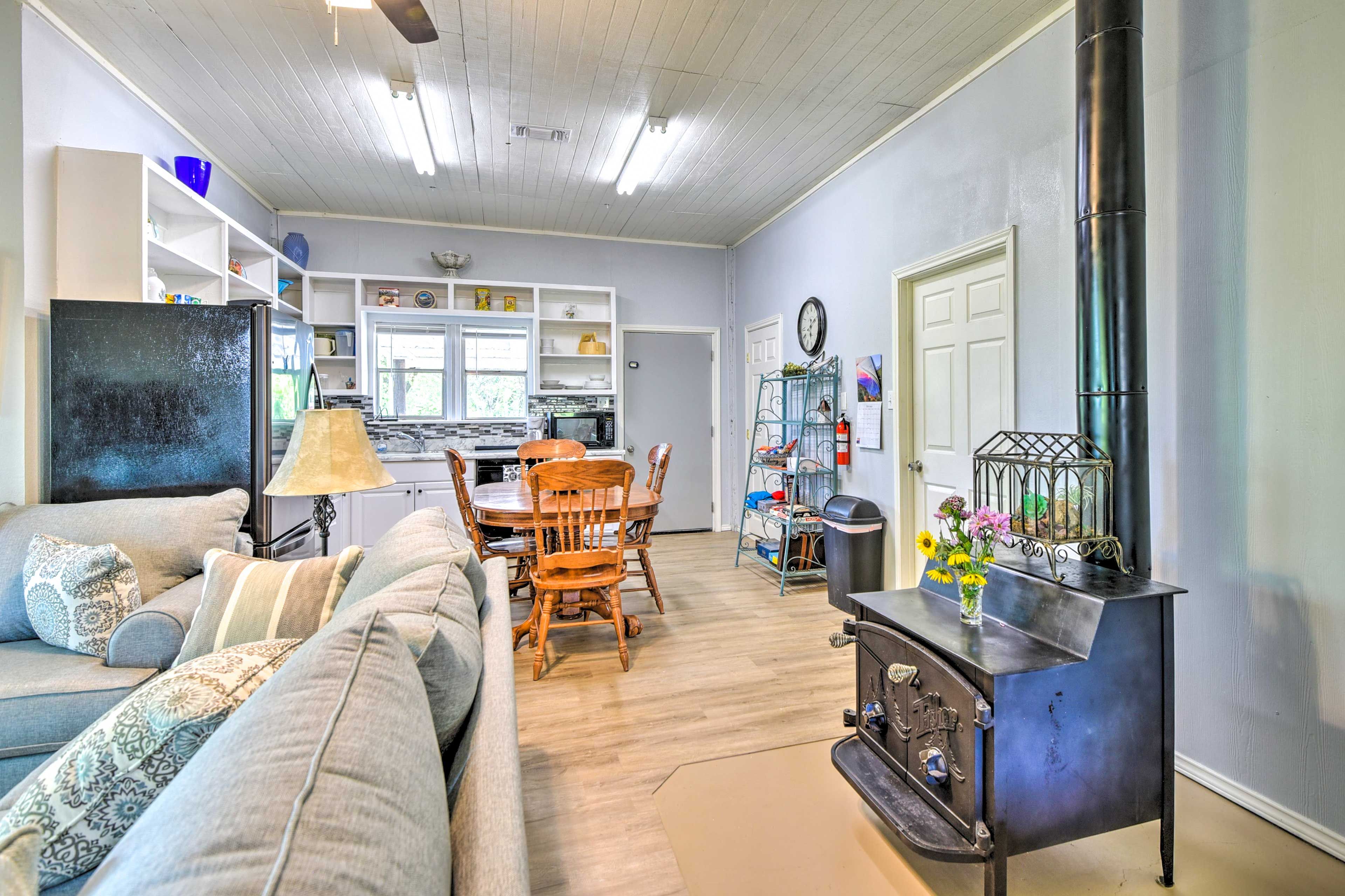 Wood Stove (Decorative Only)