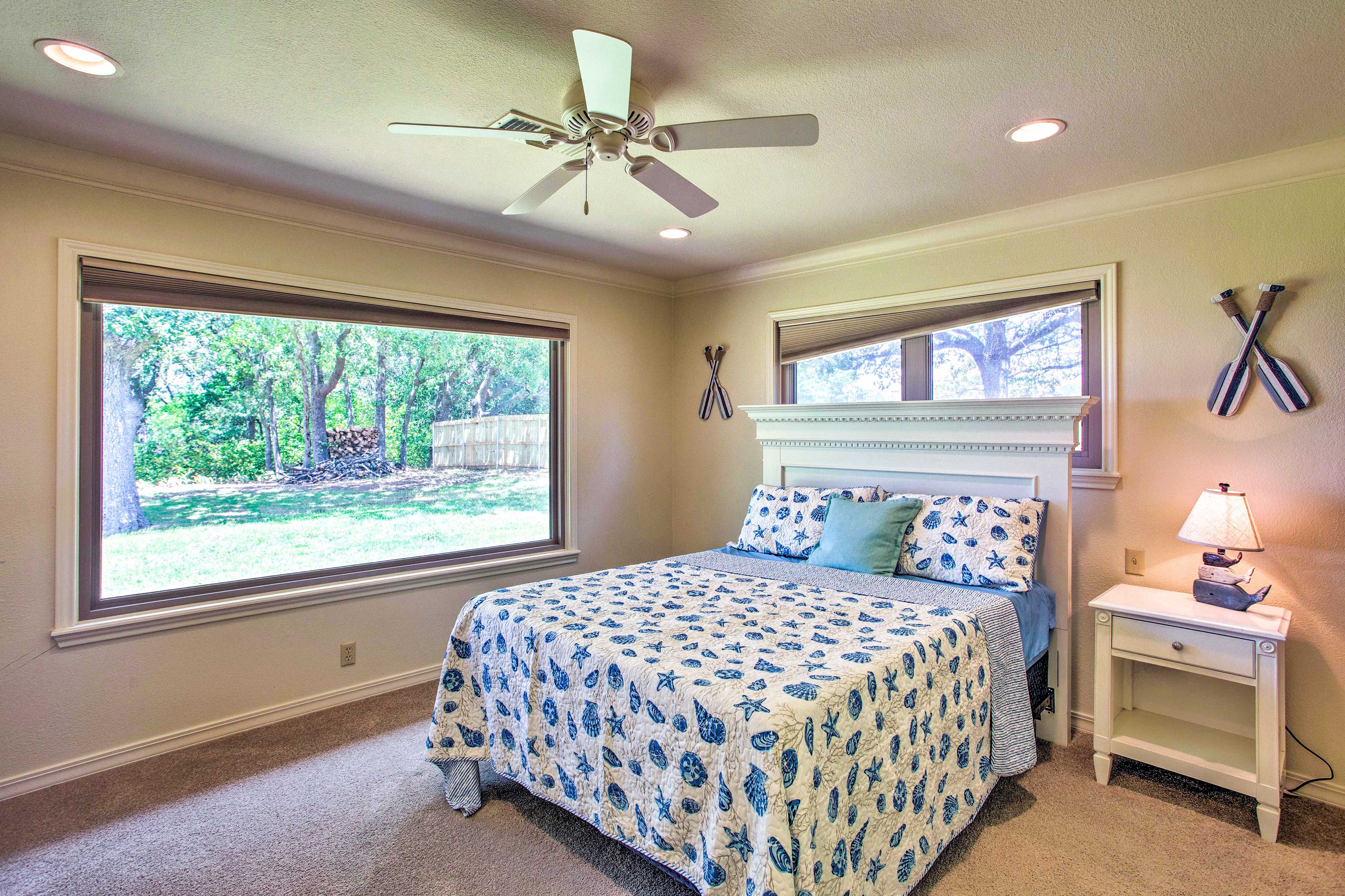 Bedroom 3 | Queen Bed | Smart TV w/ Cable