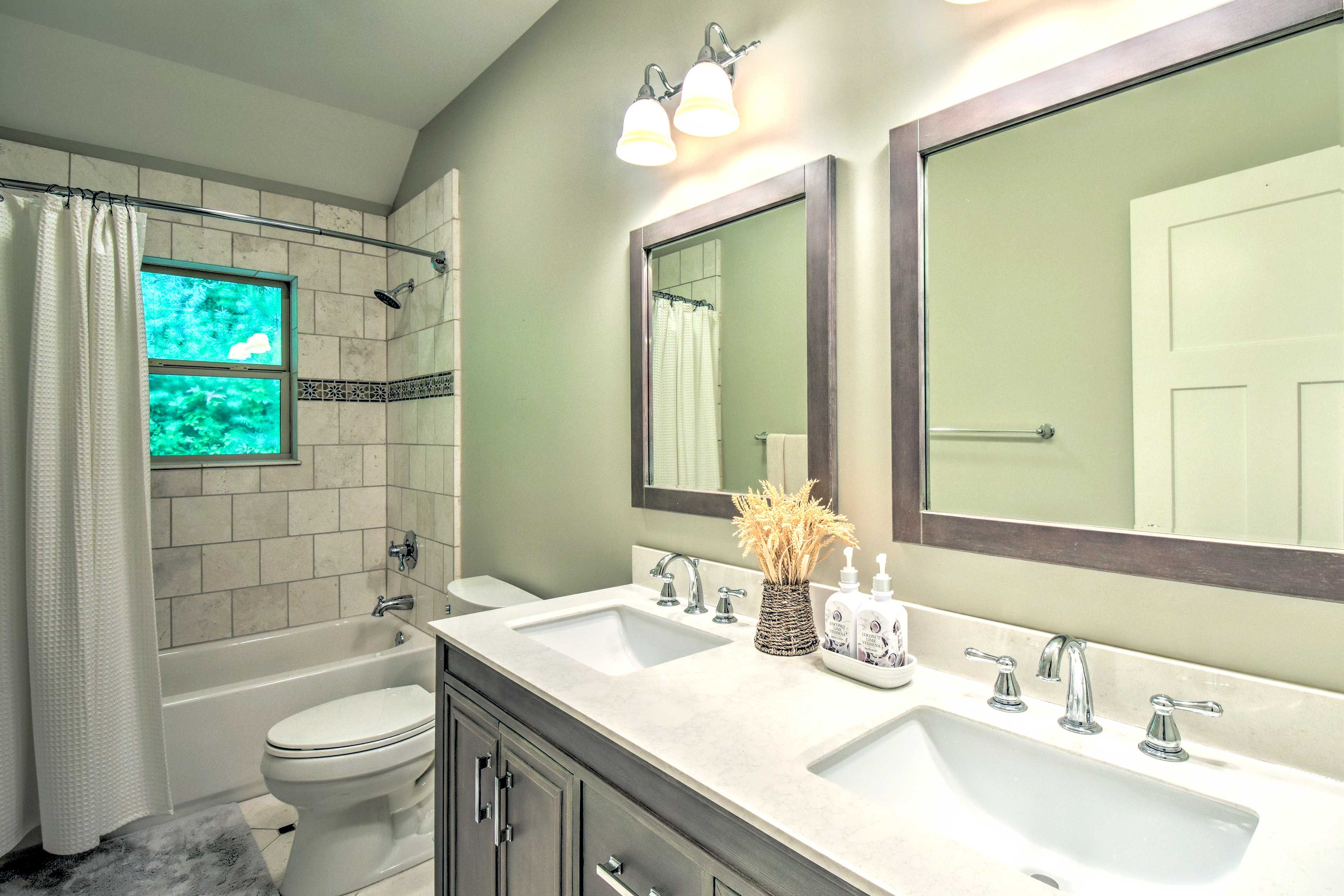 Full Bathroom