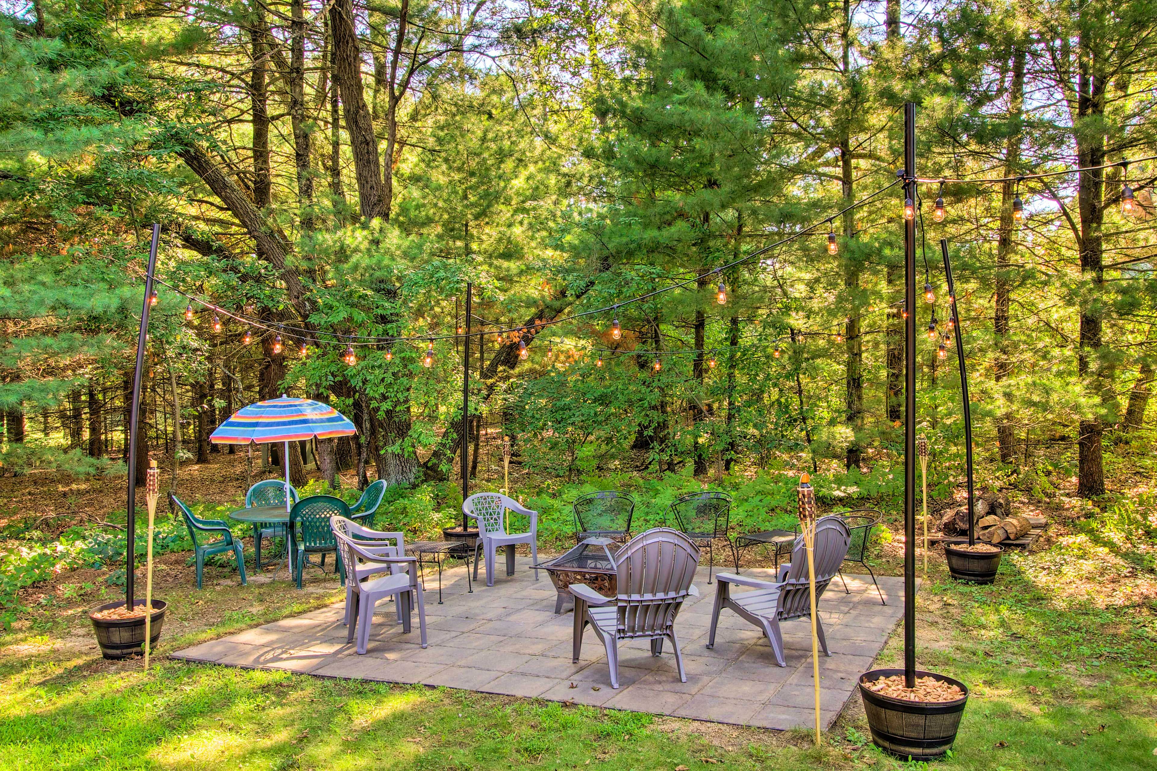 Private Yard | Patio | Fire Pit (Wood Not Included) | Dining Area