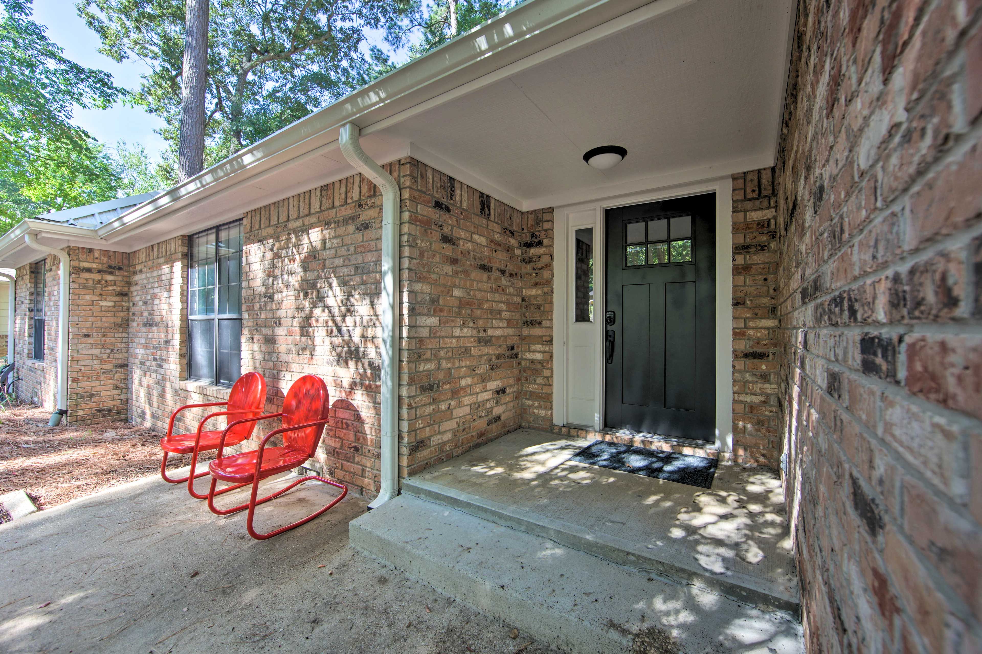 House Exterior | Front Door | Keyless Entry