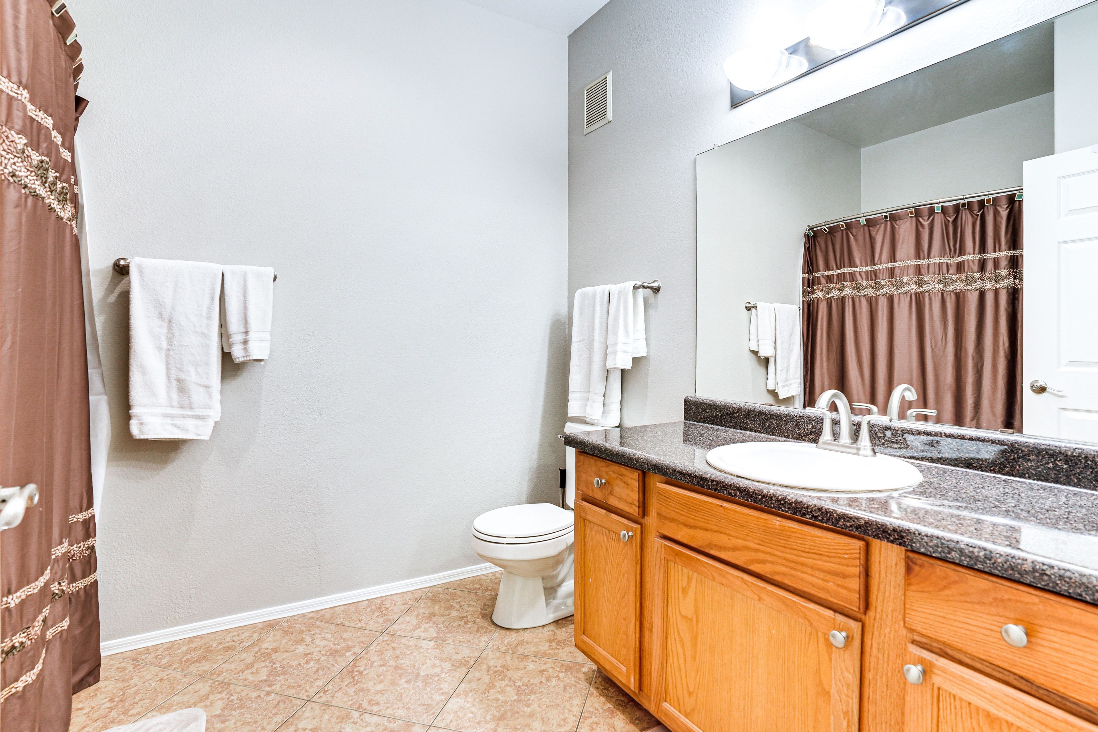 Full En-Suite Bathroom | Complimentary Toiletries