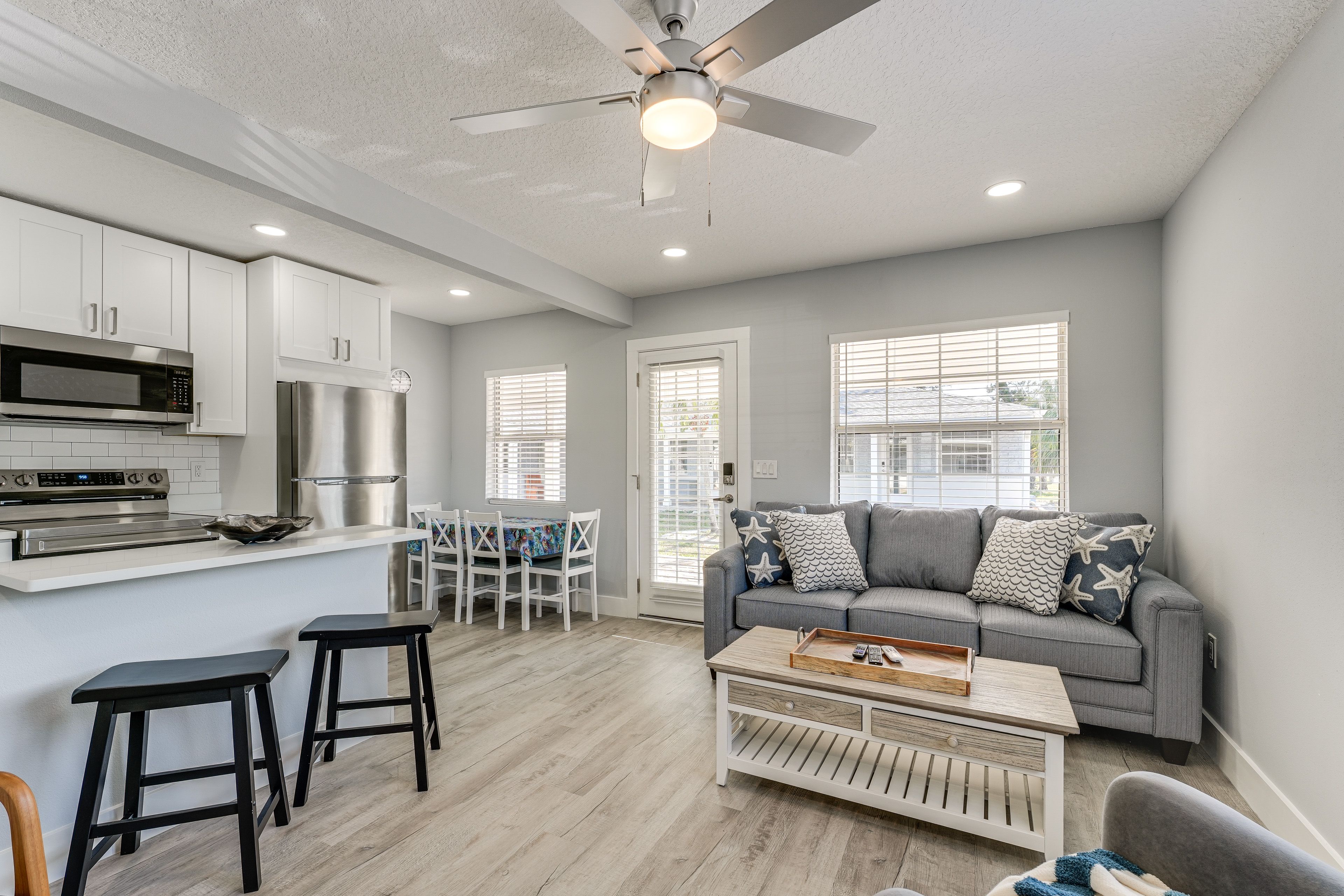 Madeira Beach Vacation Rental | 1BR | 1BA | Step-Free Access | 685 Sq Ft