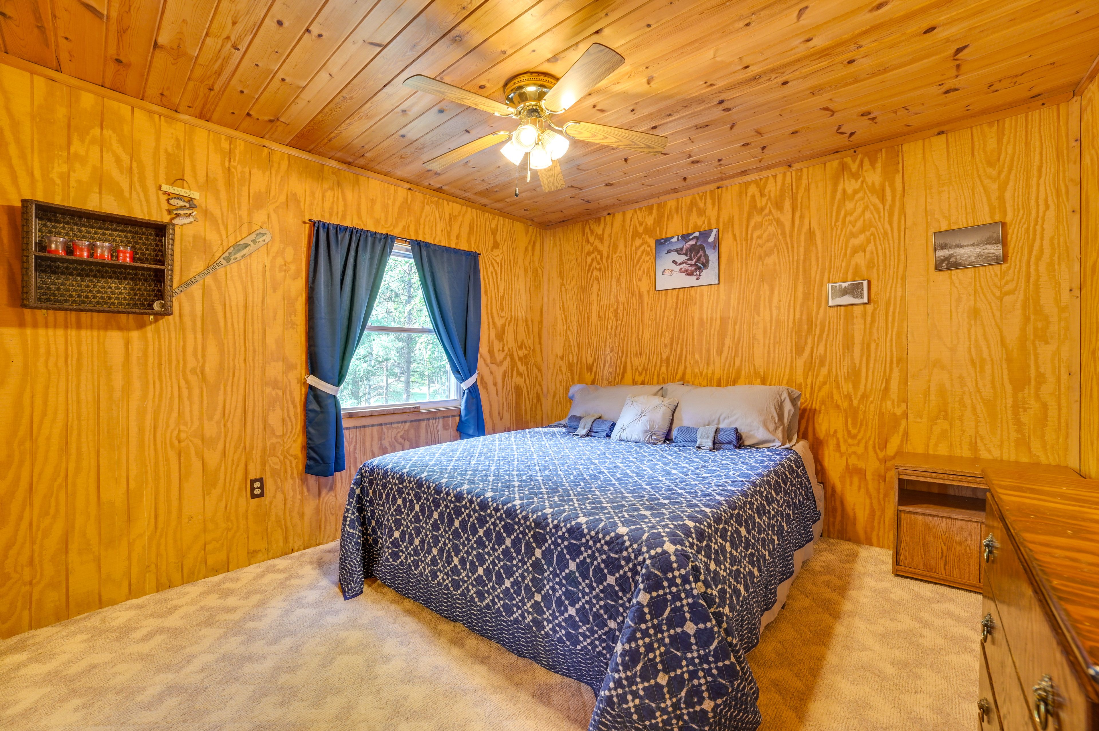 Bedroom 1 | King Bed