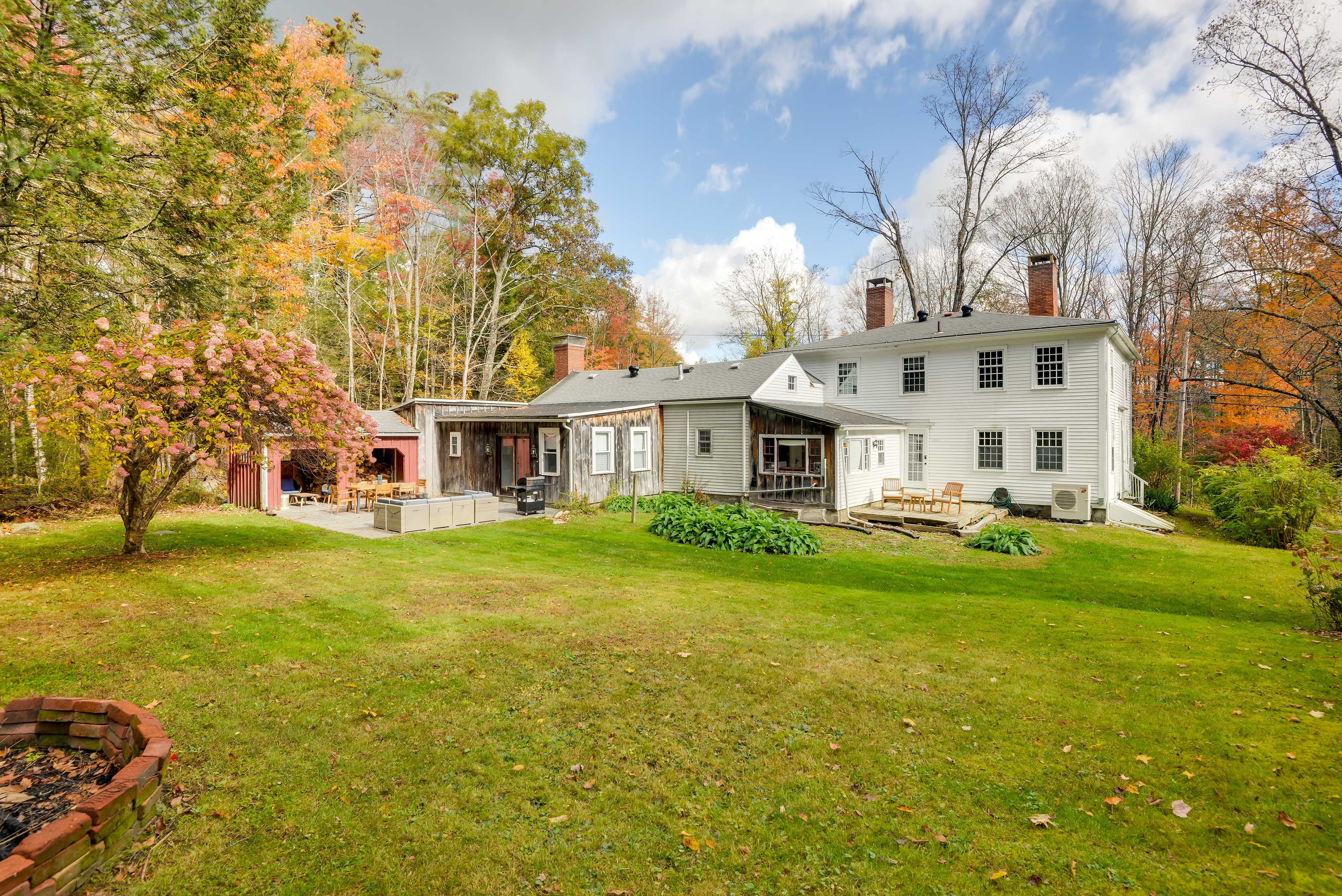 Royalston Vacation Rental | 4BR | 2BA | Stairs to Access | 3,200 Sq Ft