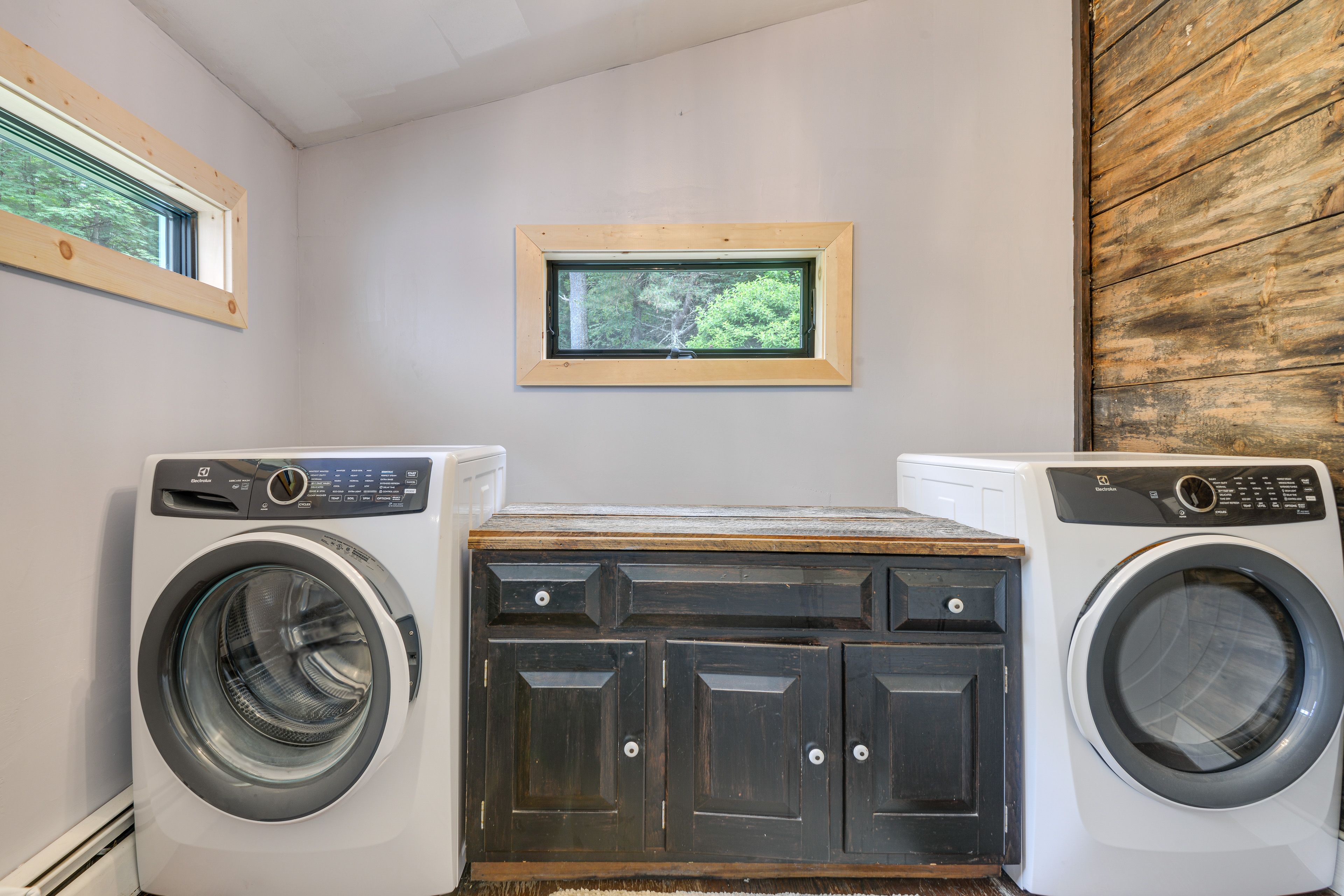 Laundry Room | Washer/Dryer | Laundry Detergent | Iron