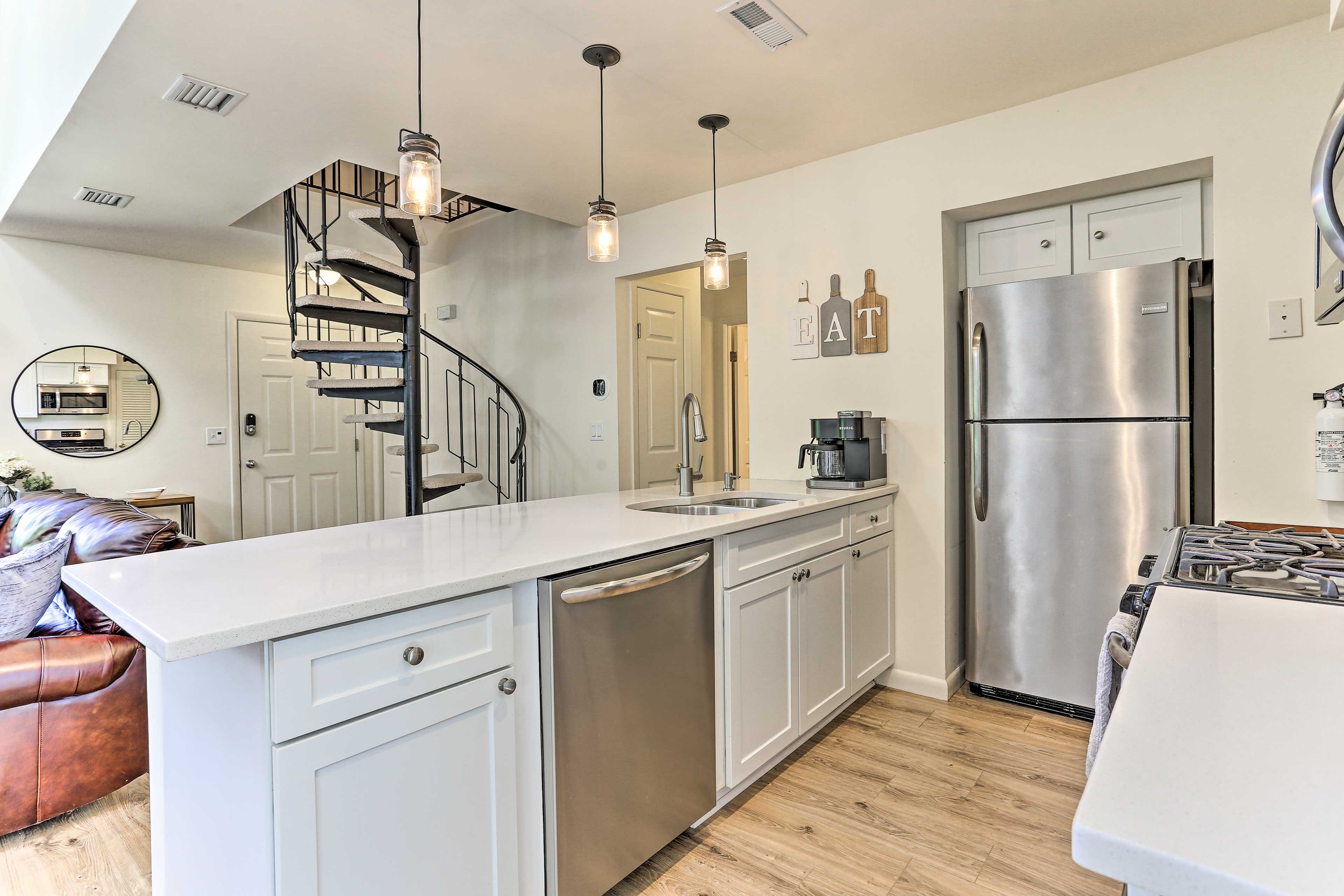 Kitchen | Dishwasher | Toaster