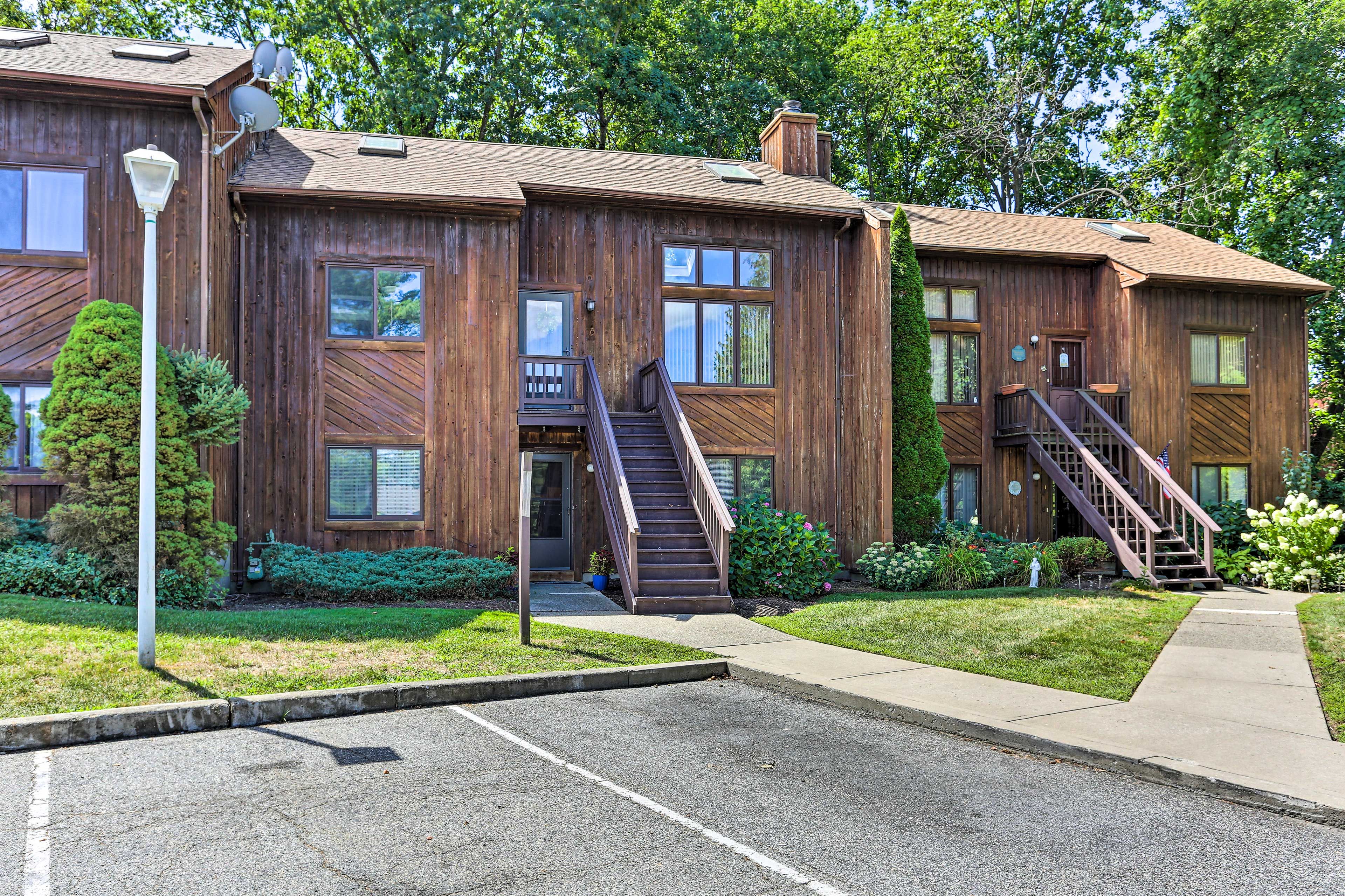 Community Parking Lot (2 Vehicles)