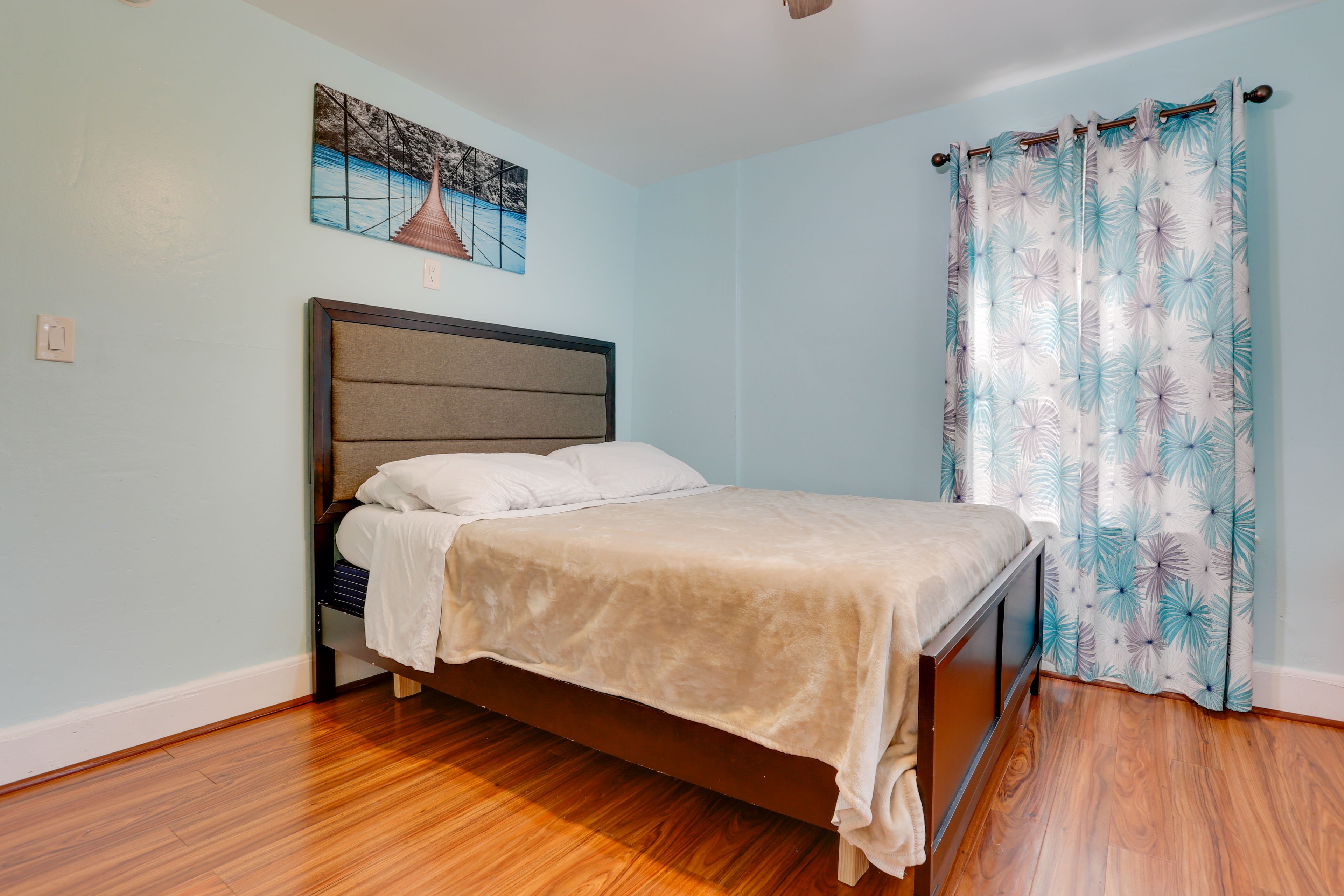 Bedroom 1 | Queen Bed | Linens Provided