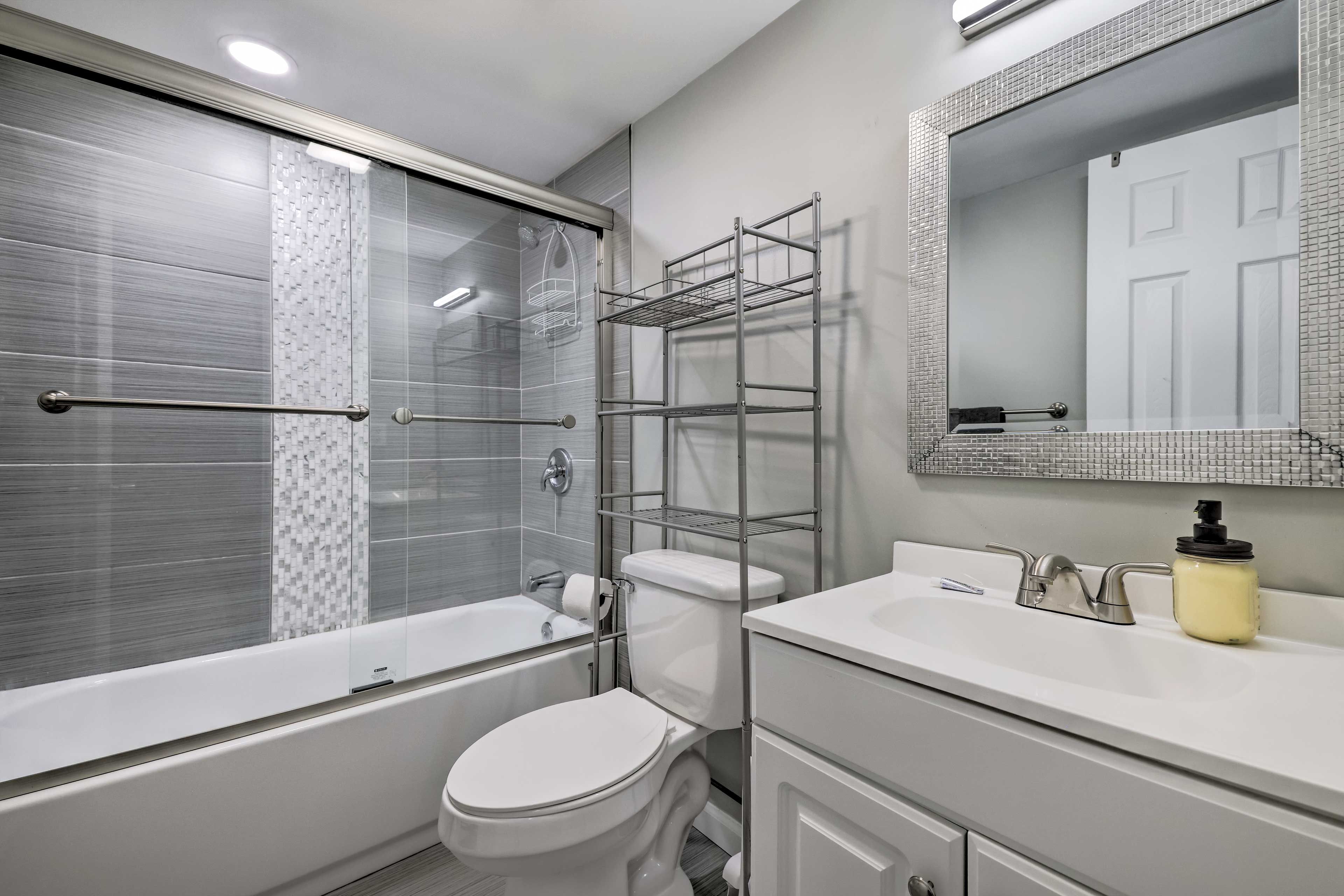 Full Bathroom