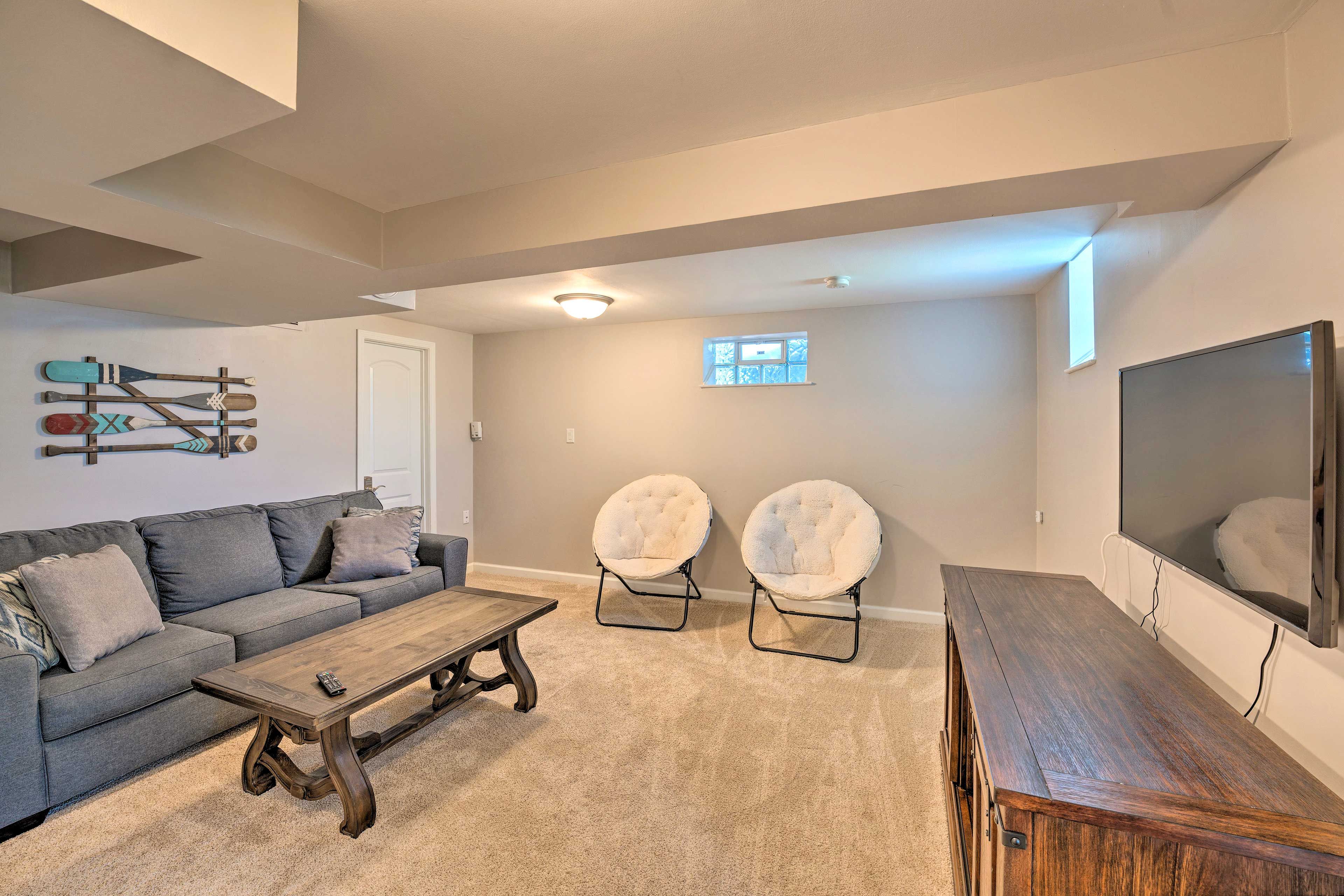 Bedroom 5 | Queen Sleeper Sofa | Lower Level | Smart TV