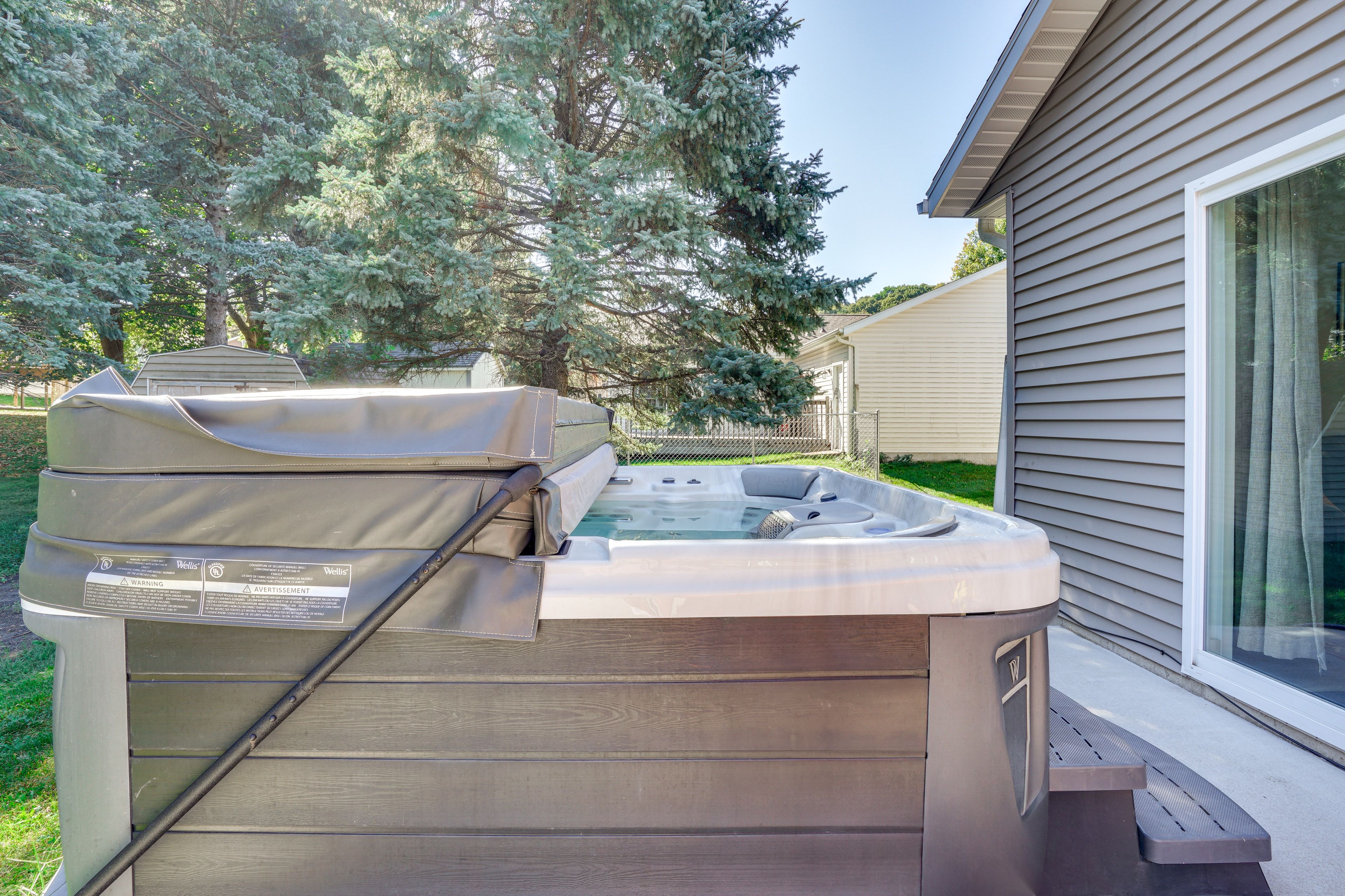 Private Hot Tub