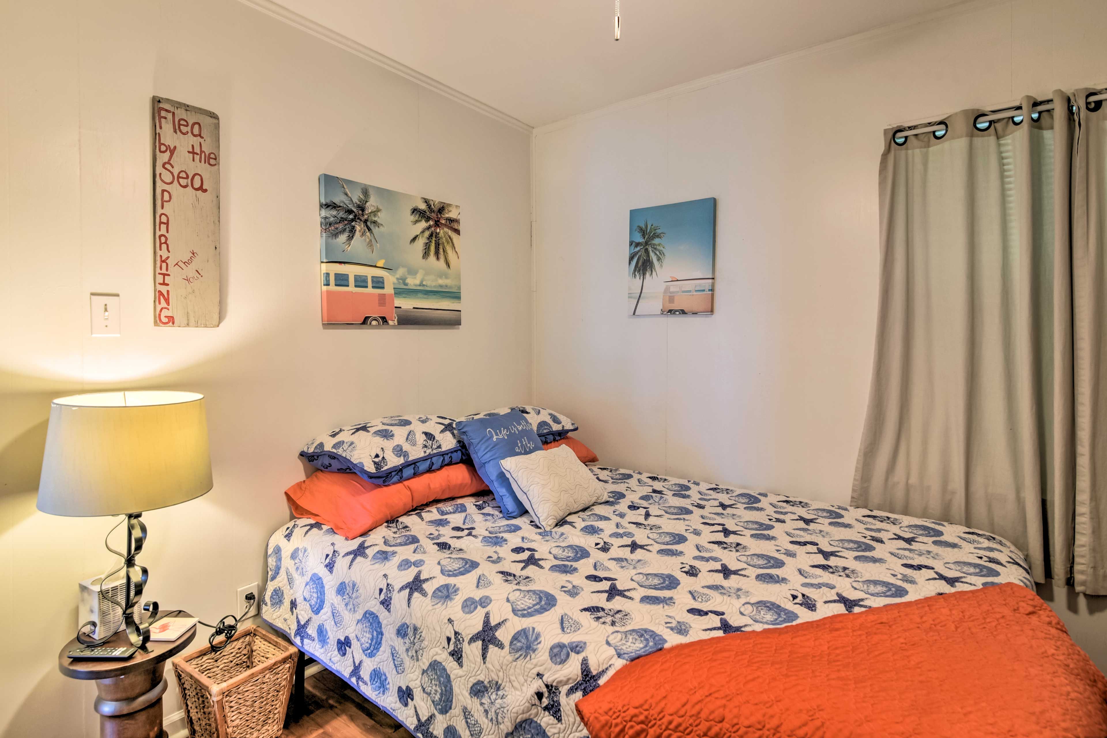Bedroom 2 | Queen Bed