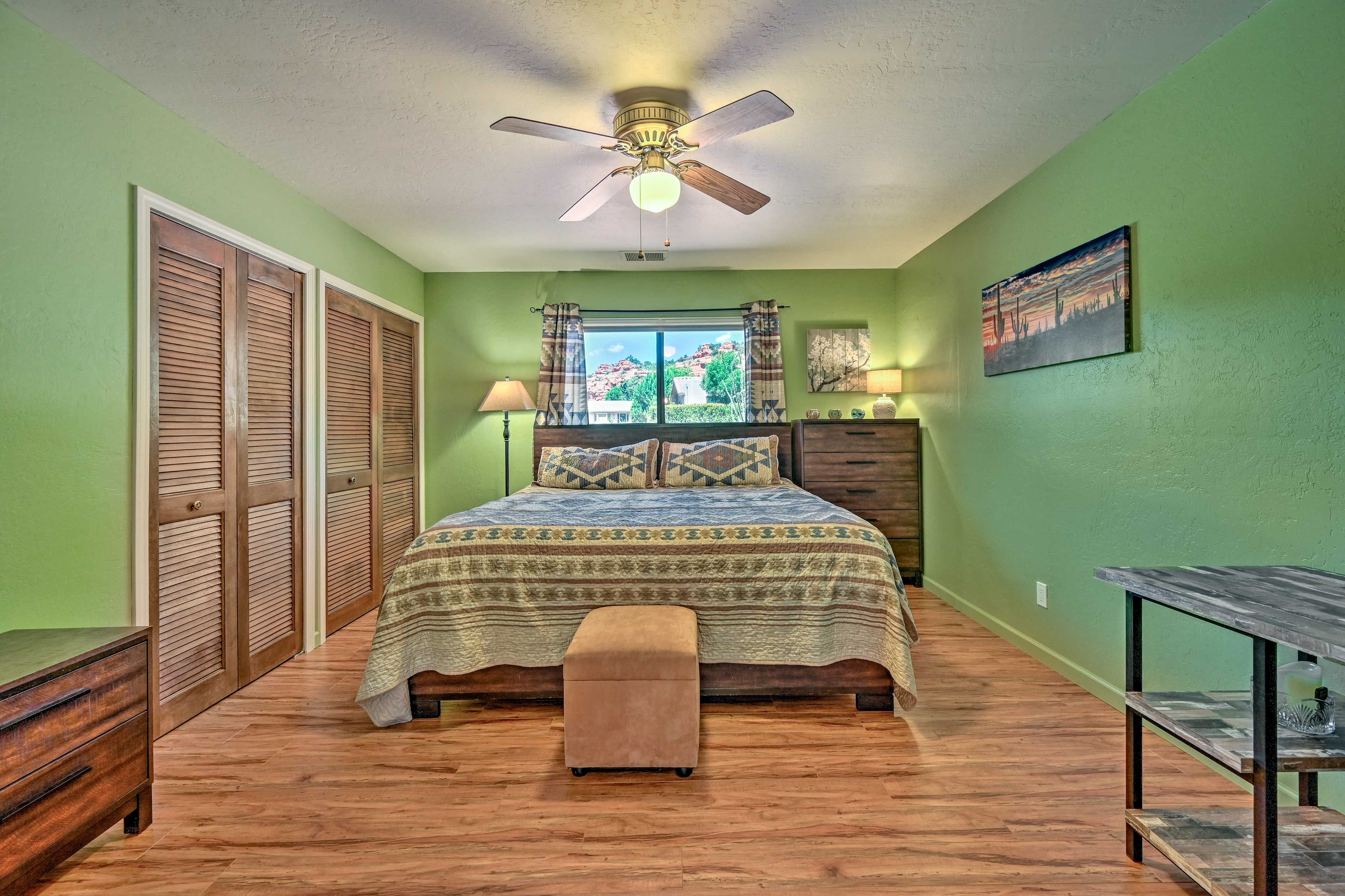 Bedroom 3 | King Bed