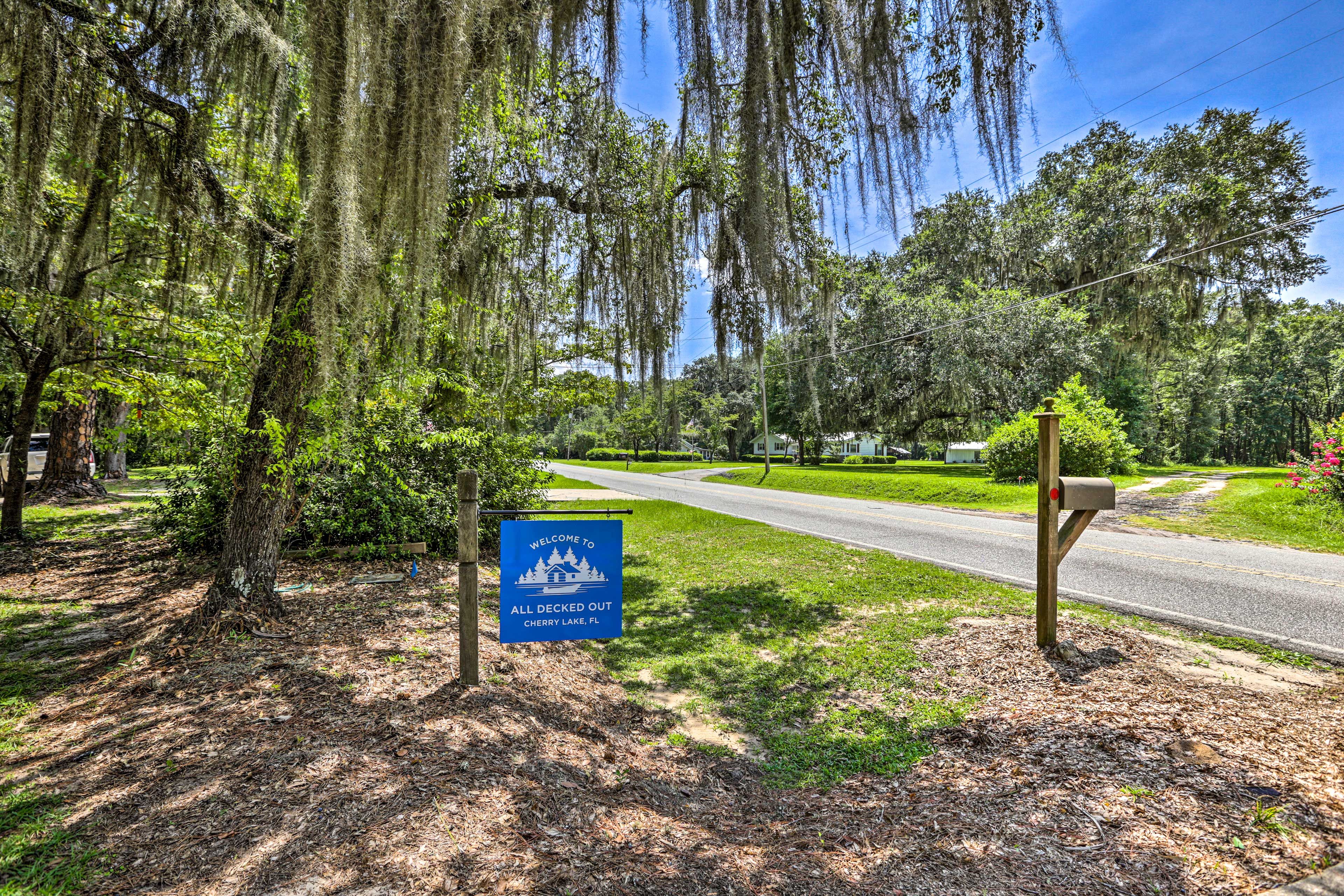 Property Entrance | 'All Decked Out'