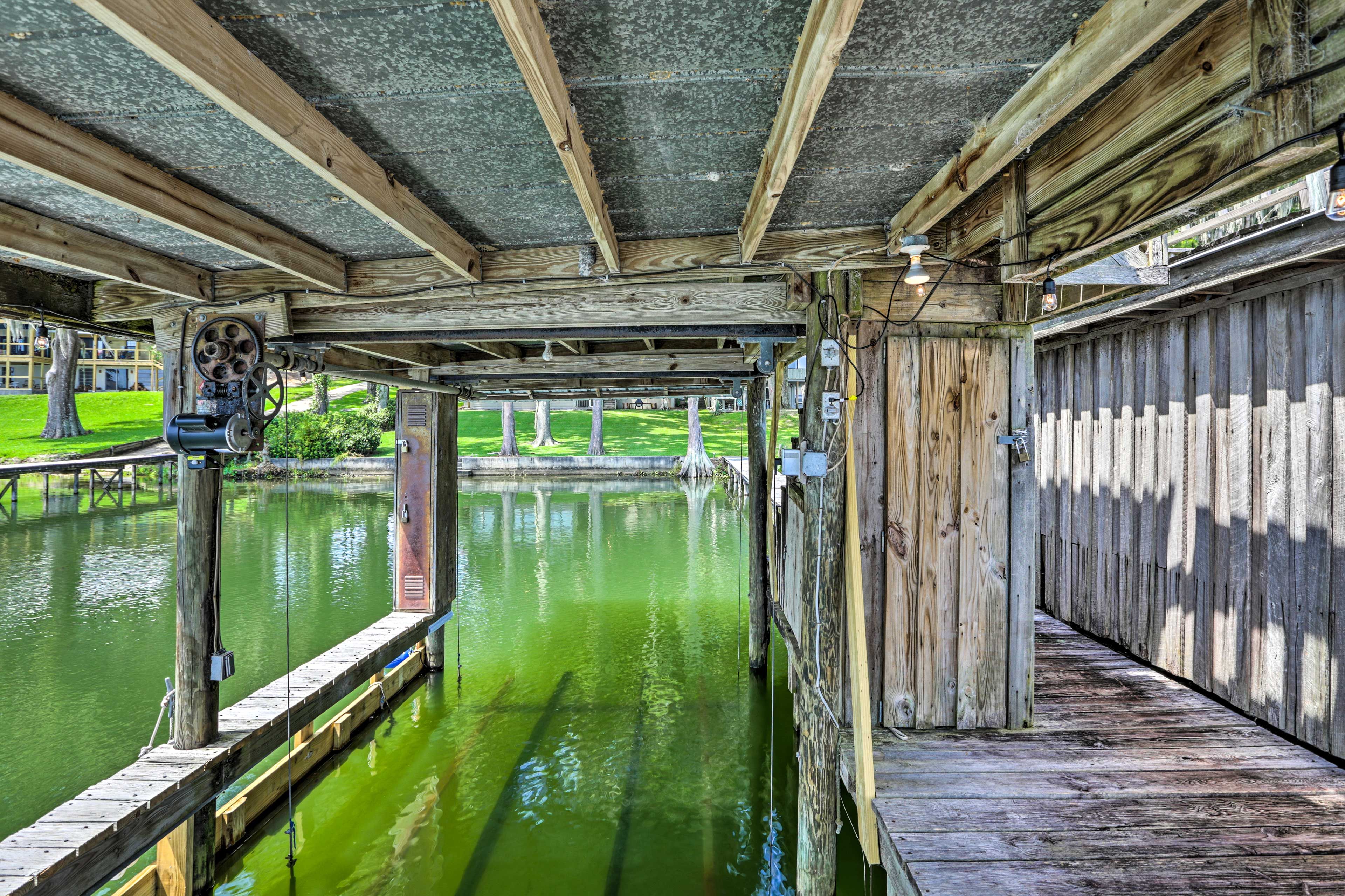 Boat Lift Not Available For Guest Use