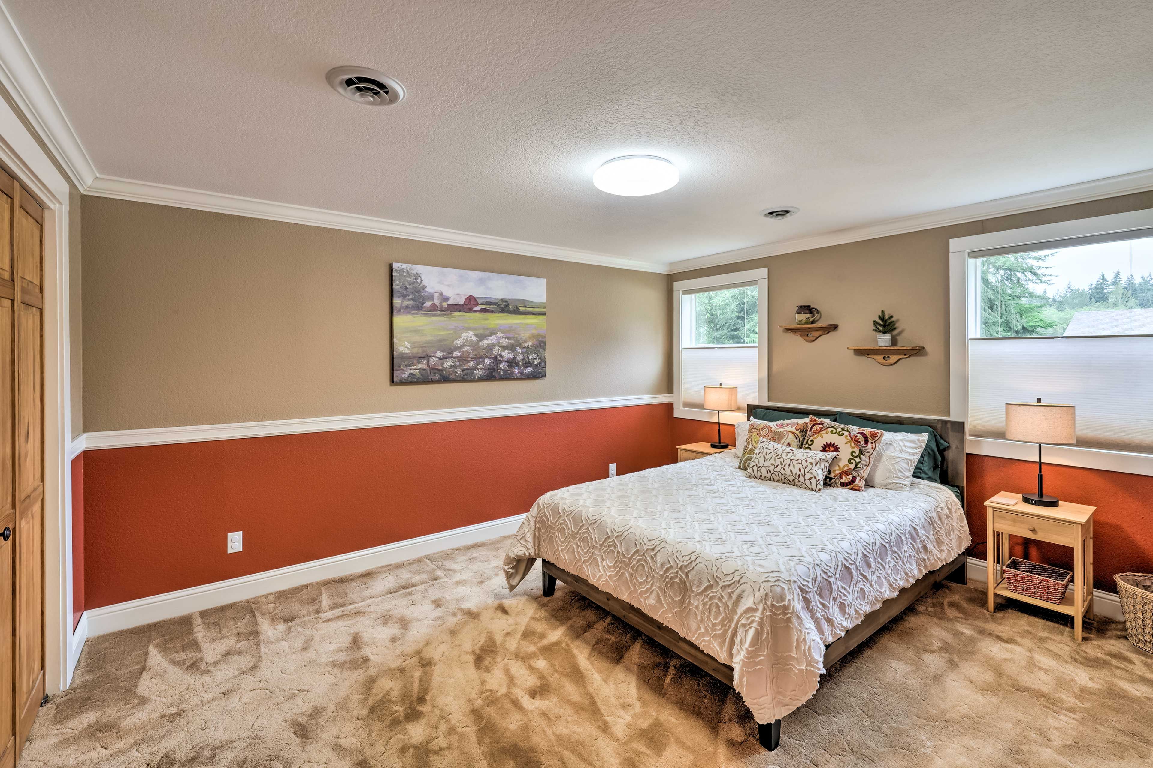 Bedroom 2 | Queen Bed