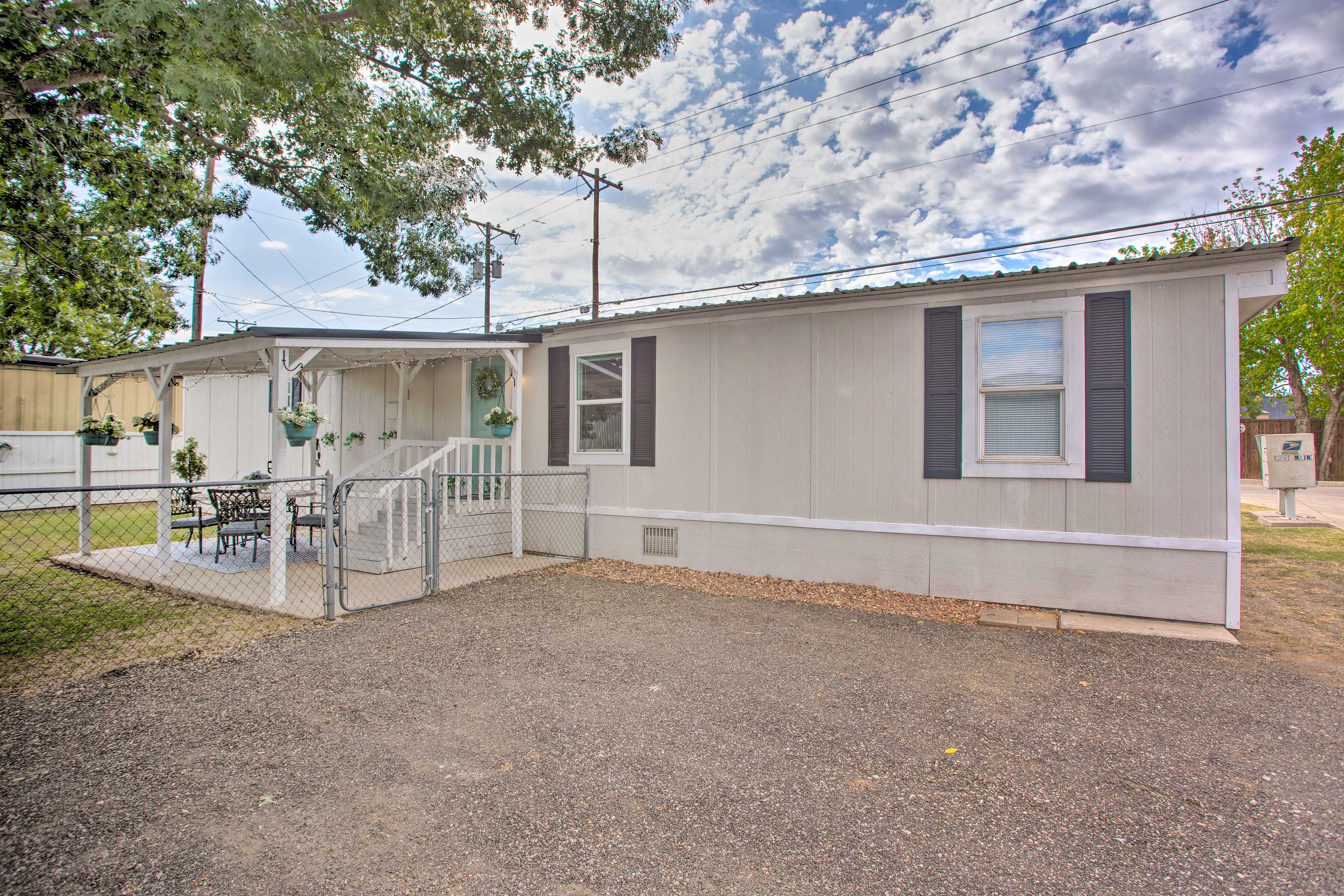 Property Exterior | Driveway Parking (2 Vehicles)