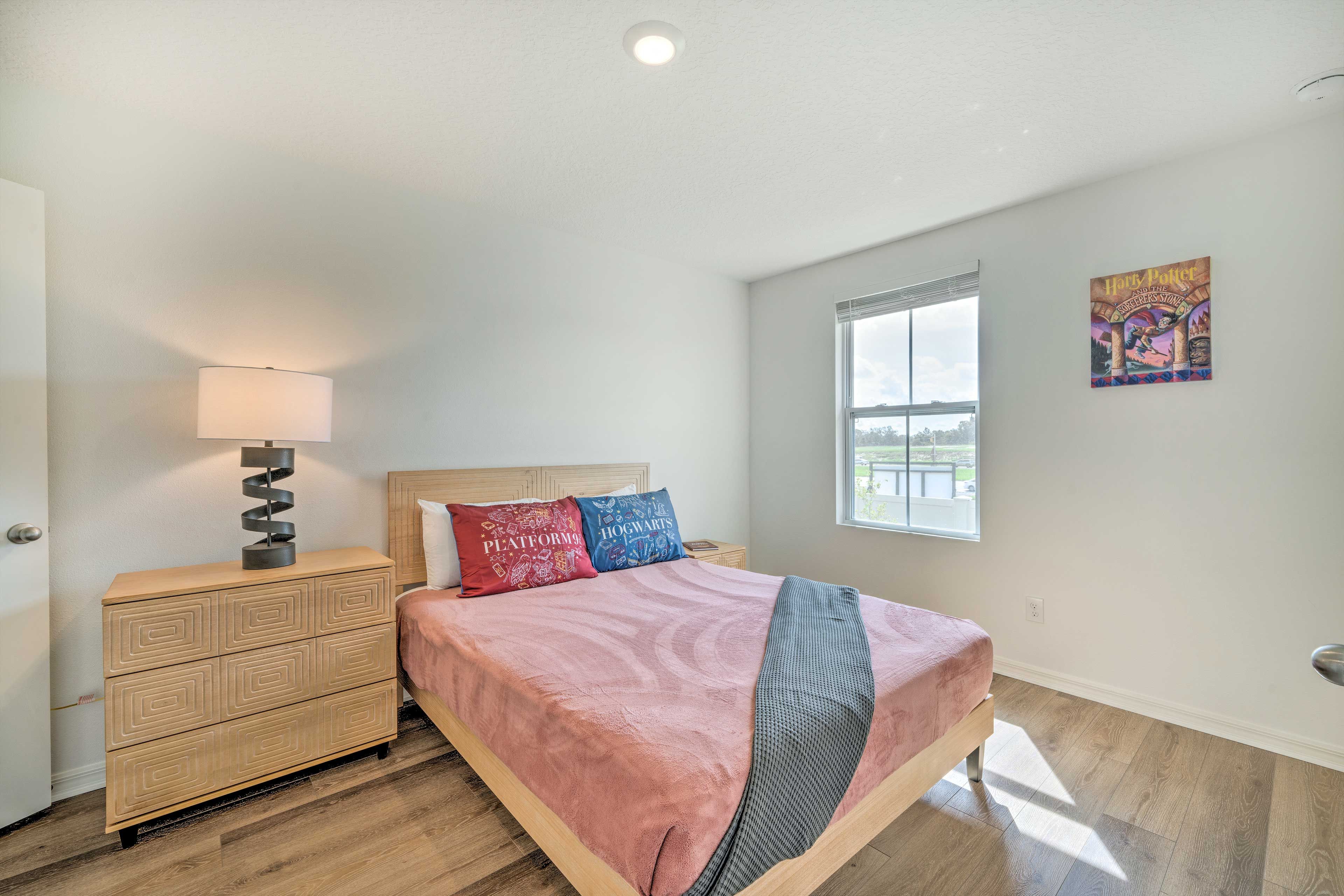 Bedroom 2 | Queen Bed | 2nd Floor