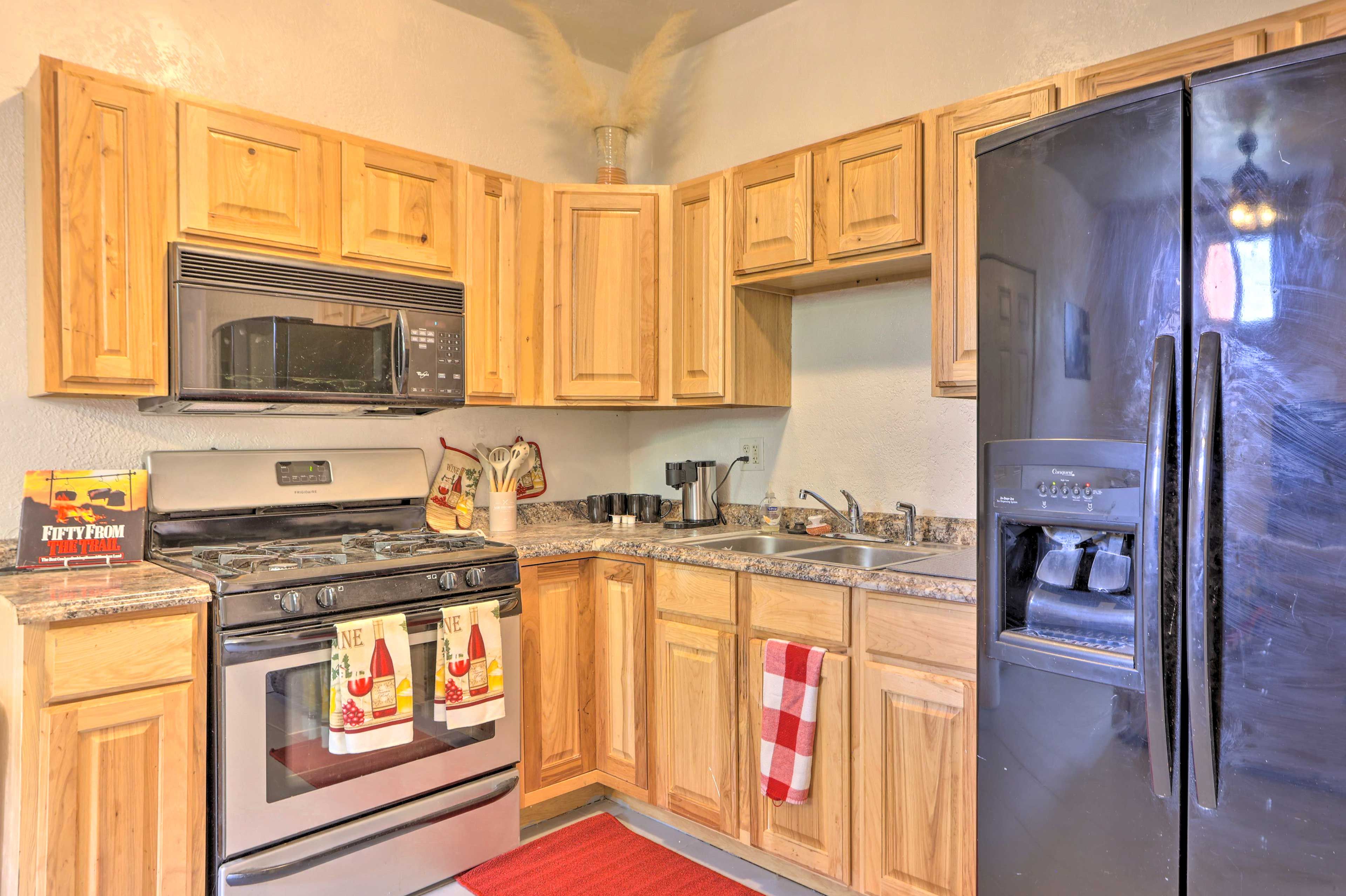 Kitchen | Single-Serve Coffee Maker