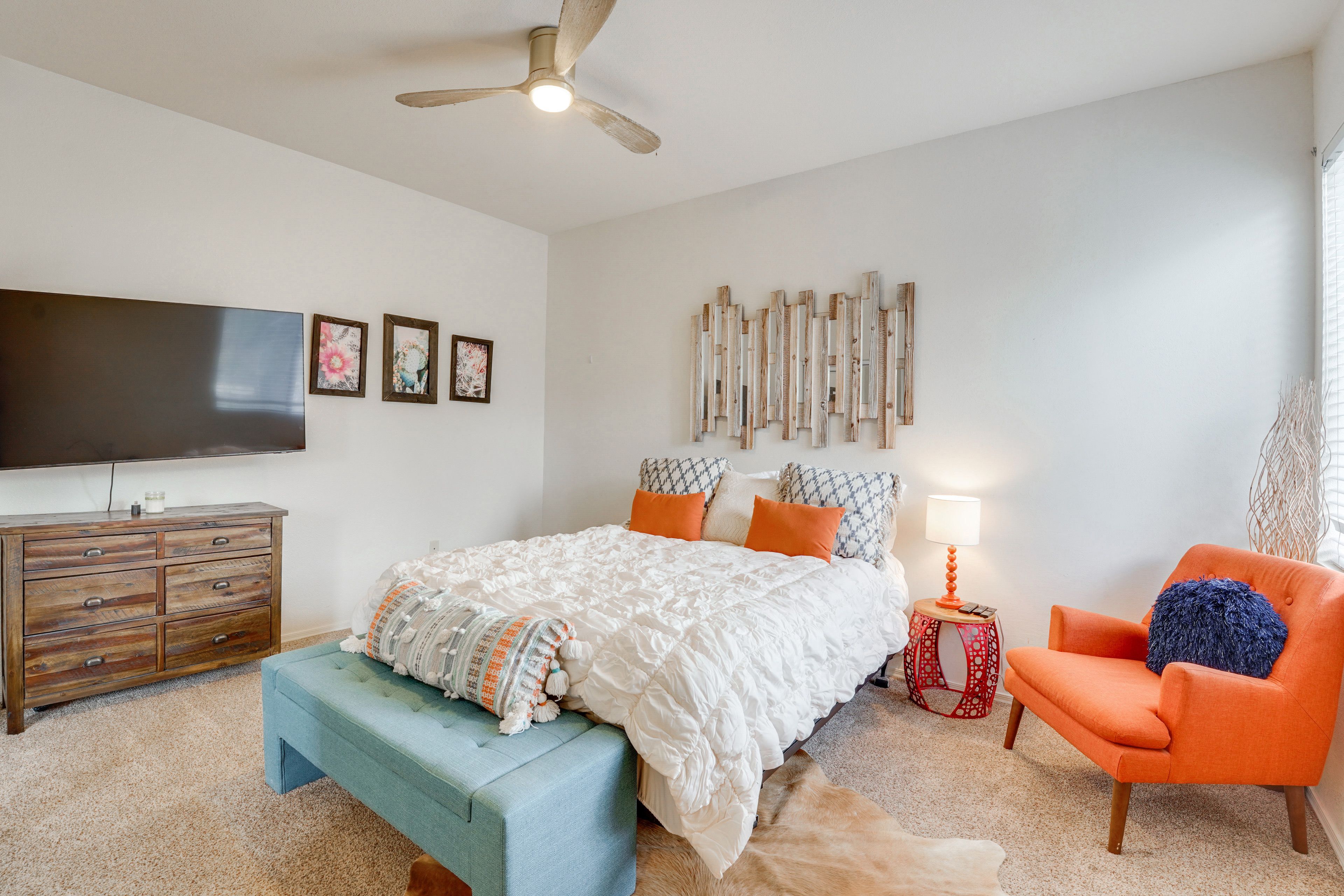 Bedroom 2 | Queen Bed | Linens Provided