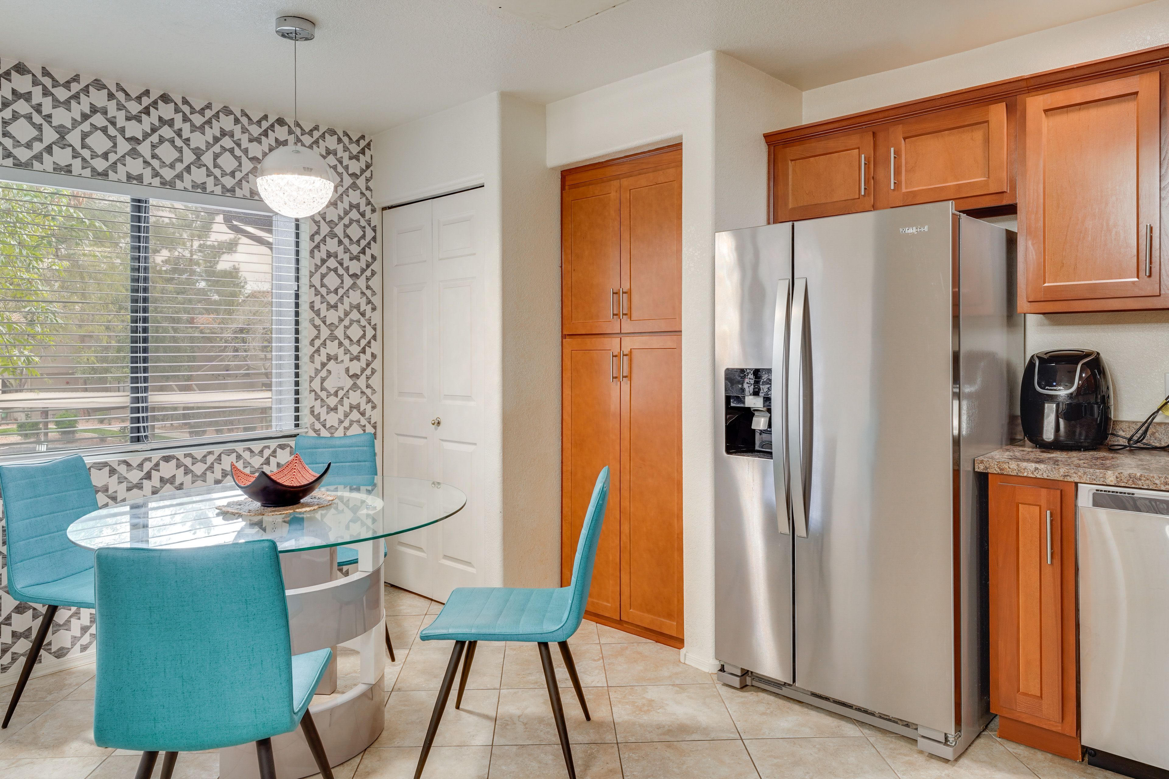 Kitchen | Coffee Maker | Dishwasher