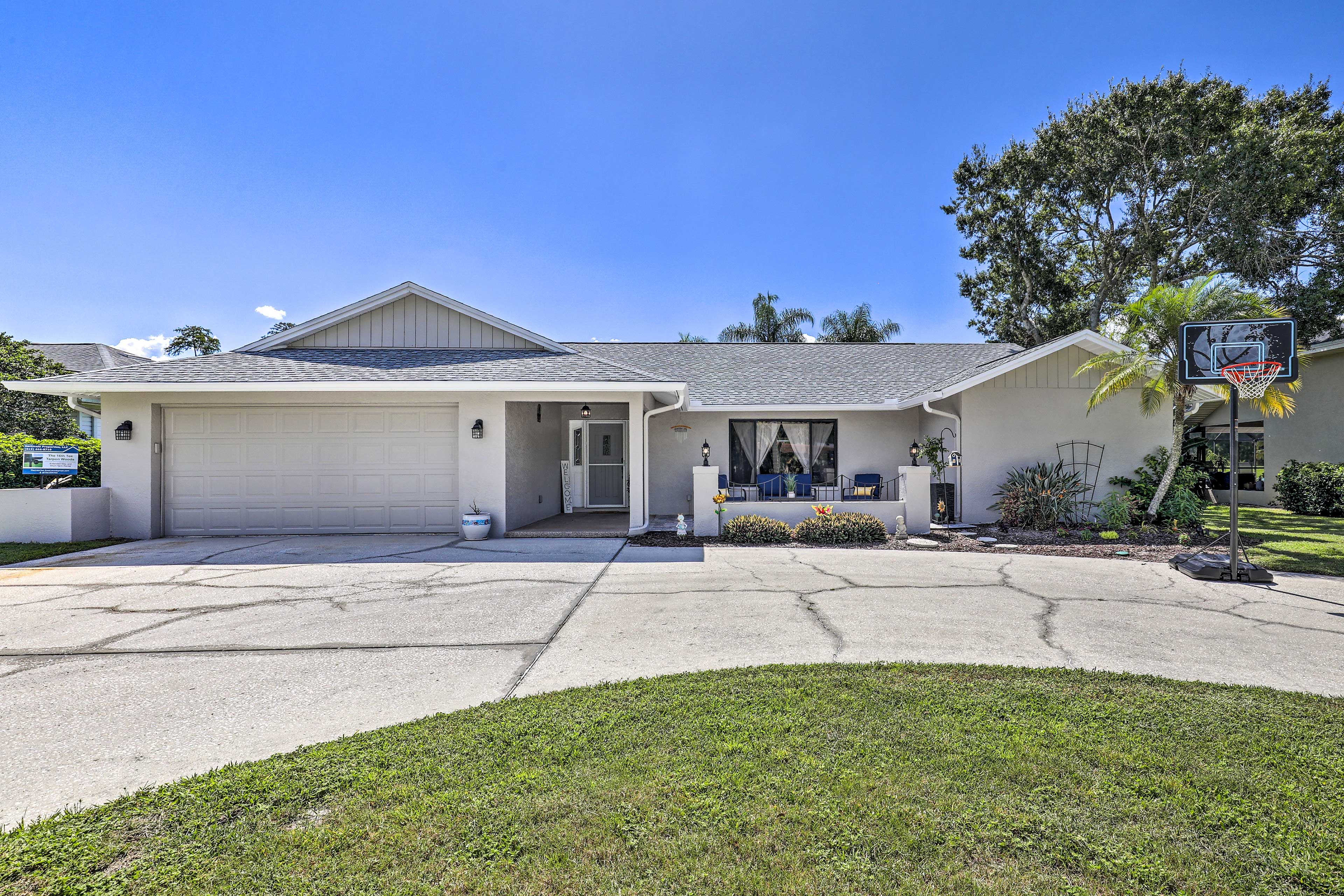Parking | Driveway (3 Vehicles) | No Garage Access