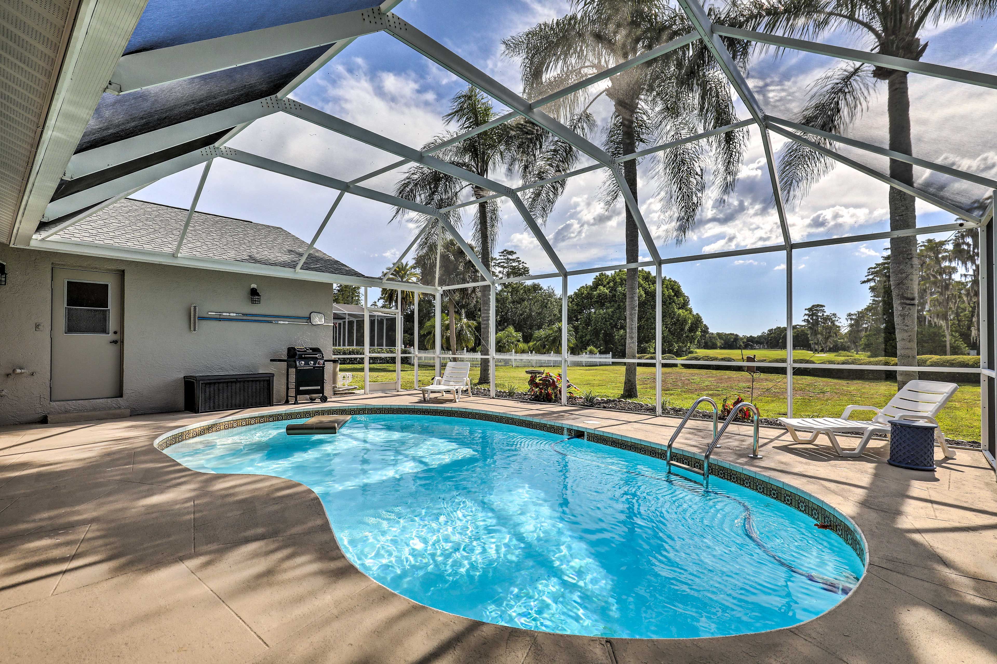 Palm Harbor Vacation Rental | 3BR | 2BA | 2,236 Sq Ft | 2 Steps to Enter