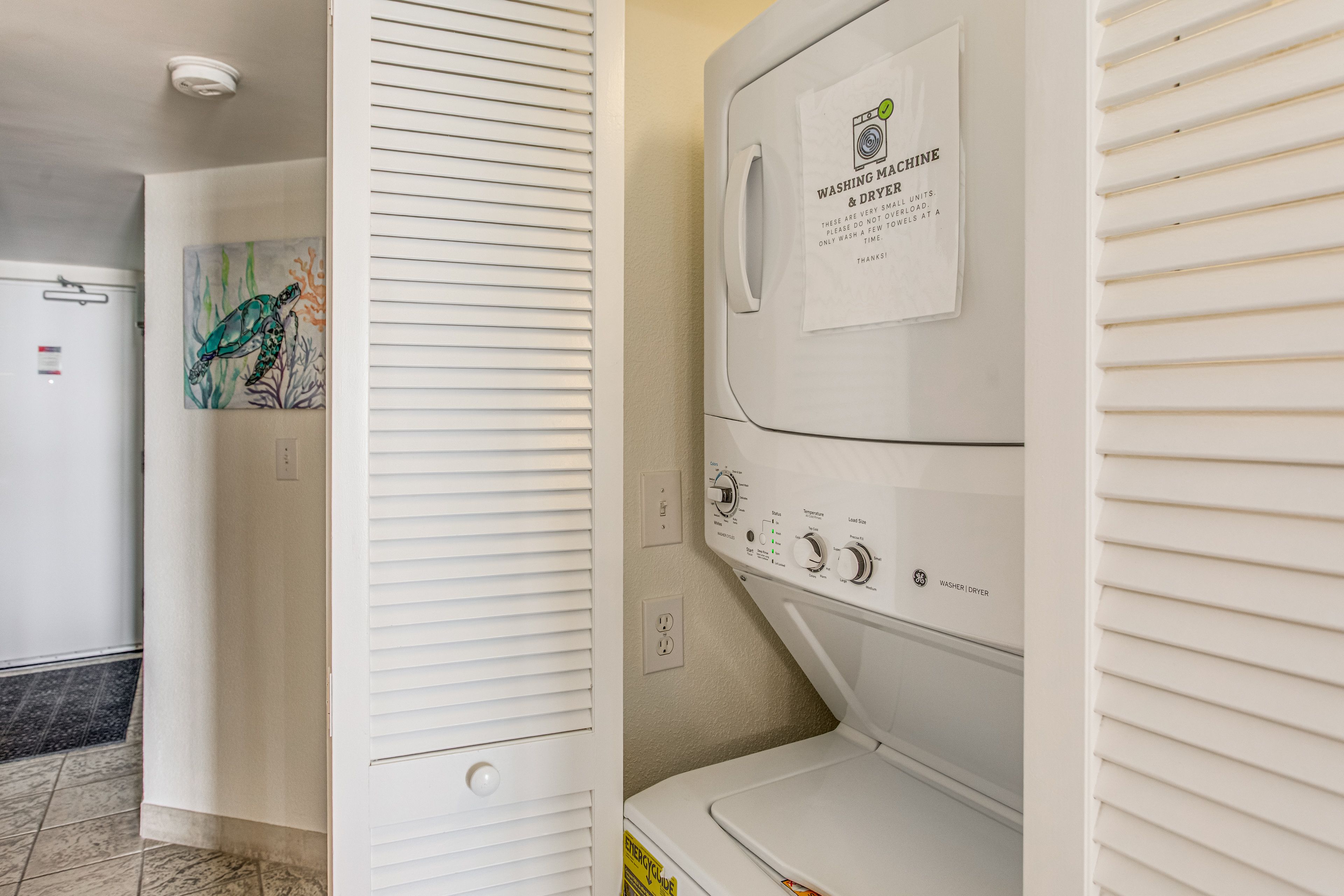 Laundry Closet | Stacked Washer & Dryer