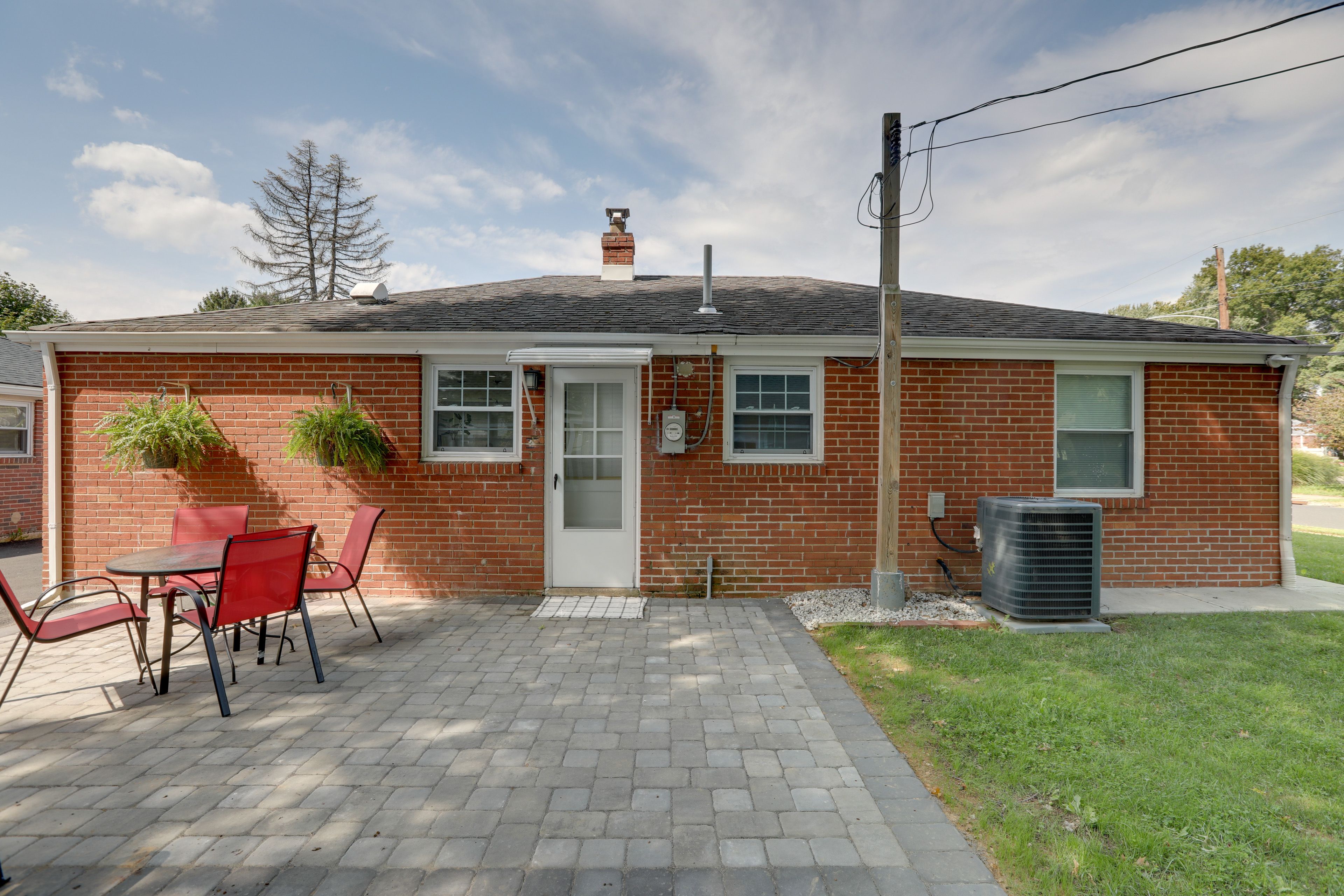 Patio | Gas Grill | Backyard