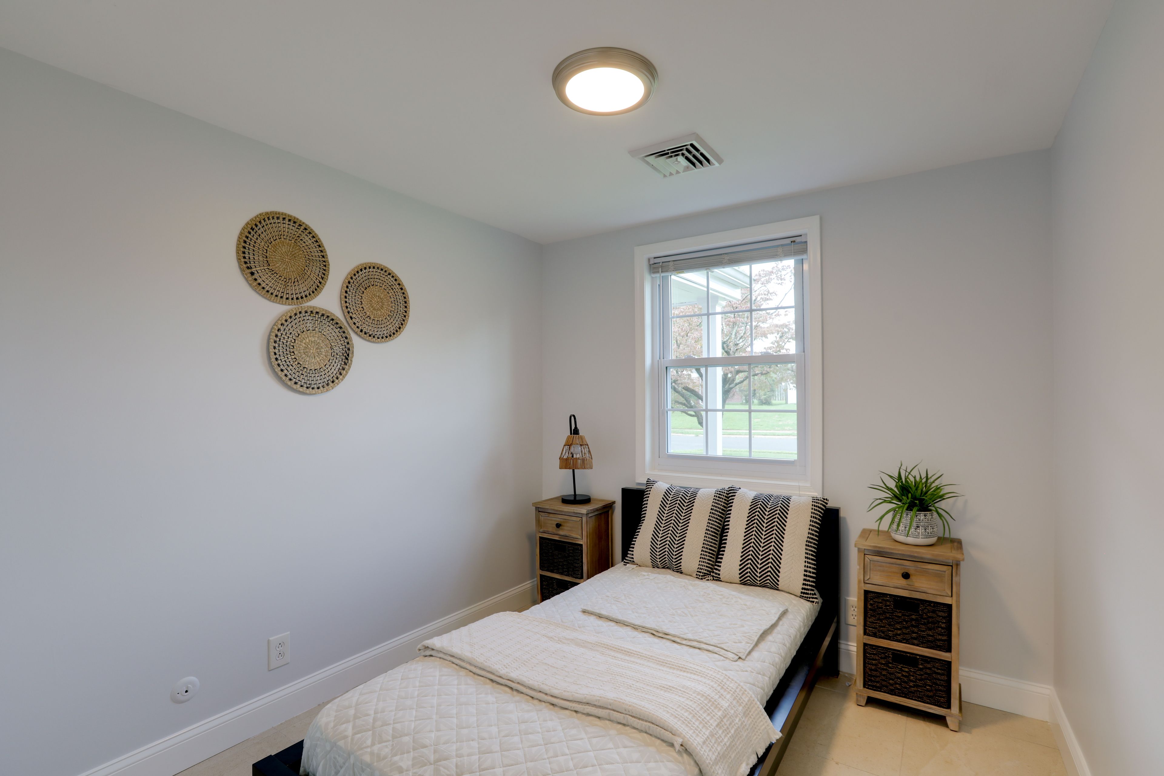 Bedroom 3 | Twin Bed