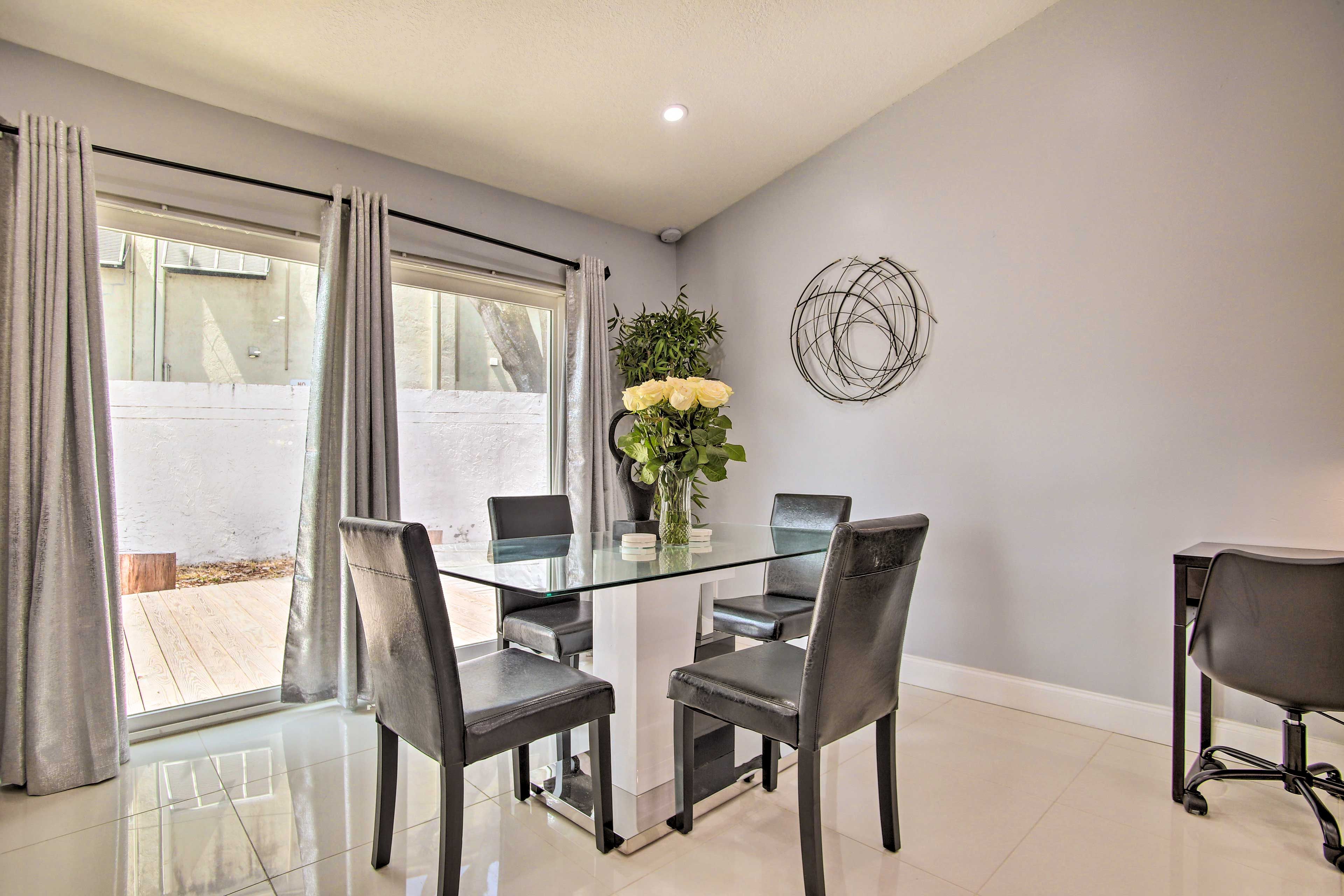 Dining Area | Dishware/Flatware