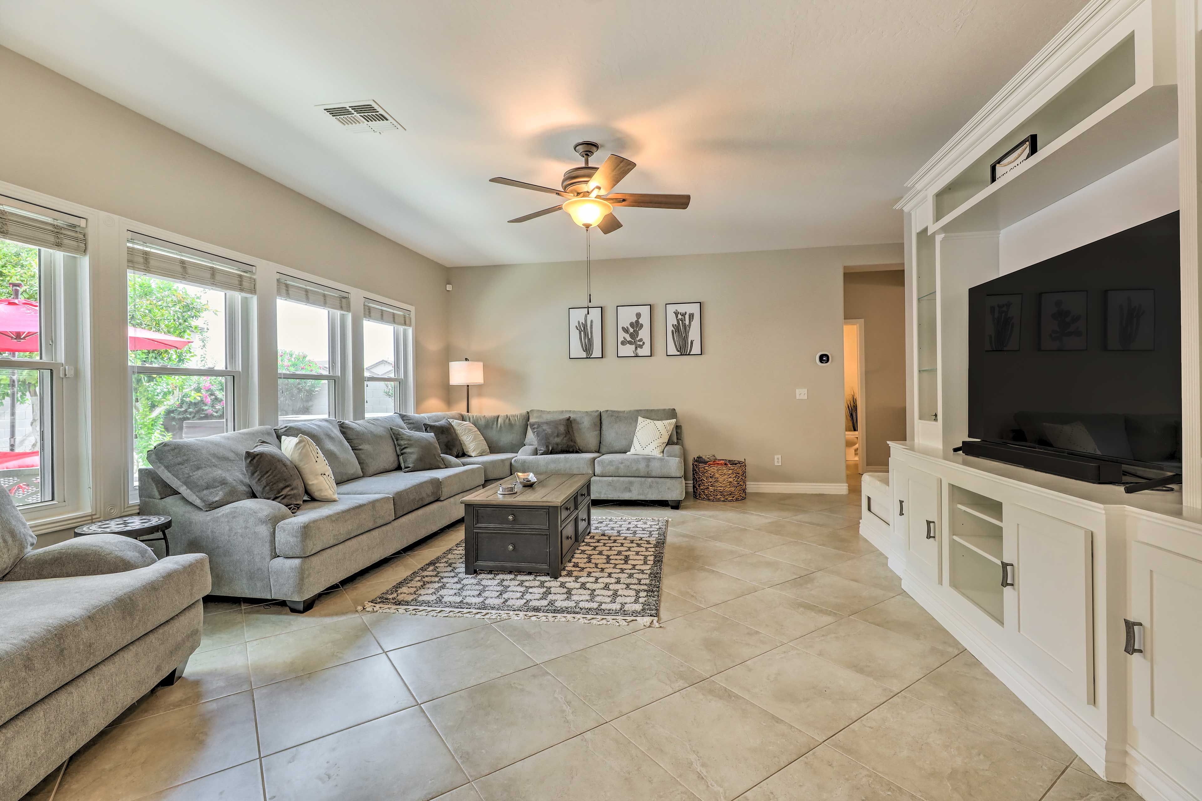 Living Room | Central A/C & Heating