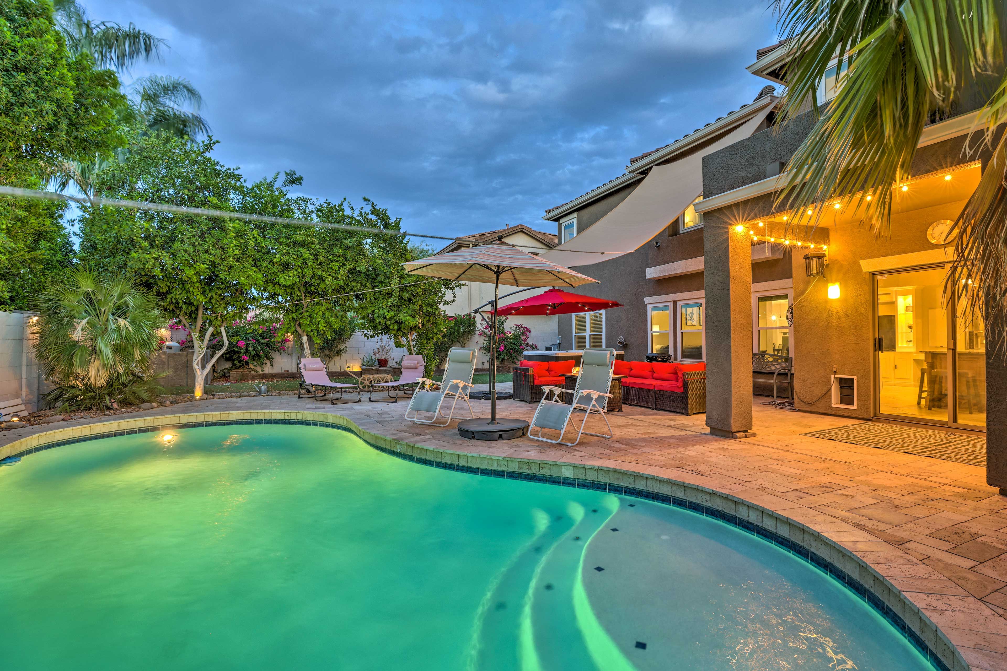 Private Yard | Heated Pool | Hot Tub | Fire Pit | Gas Grill | Outdoor Seating
