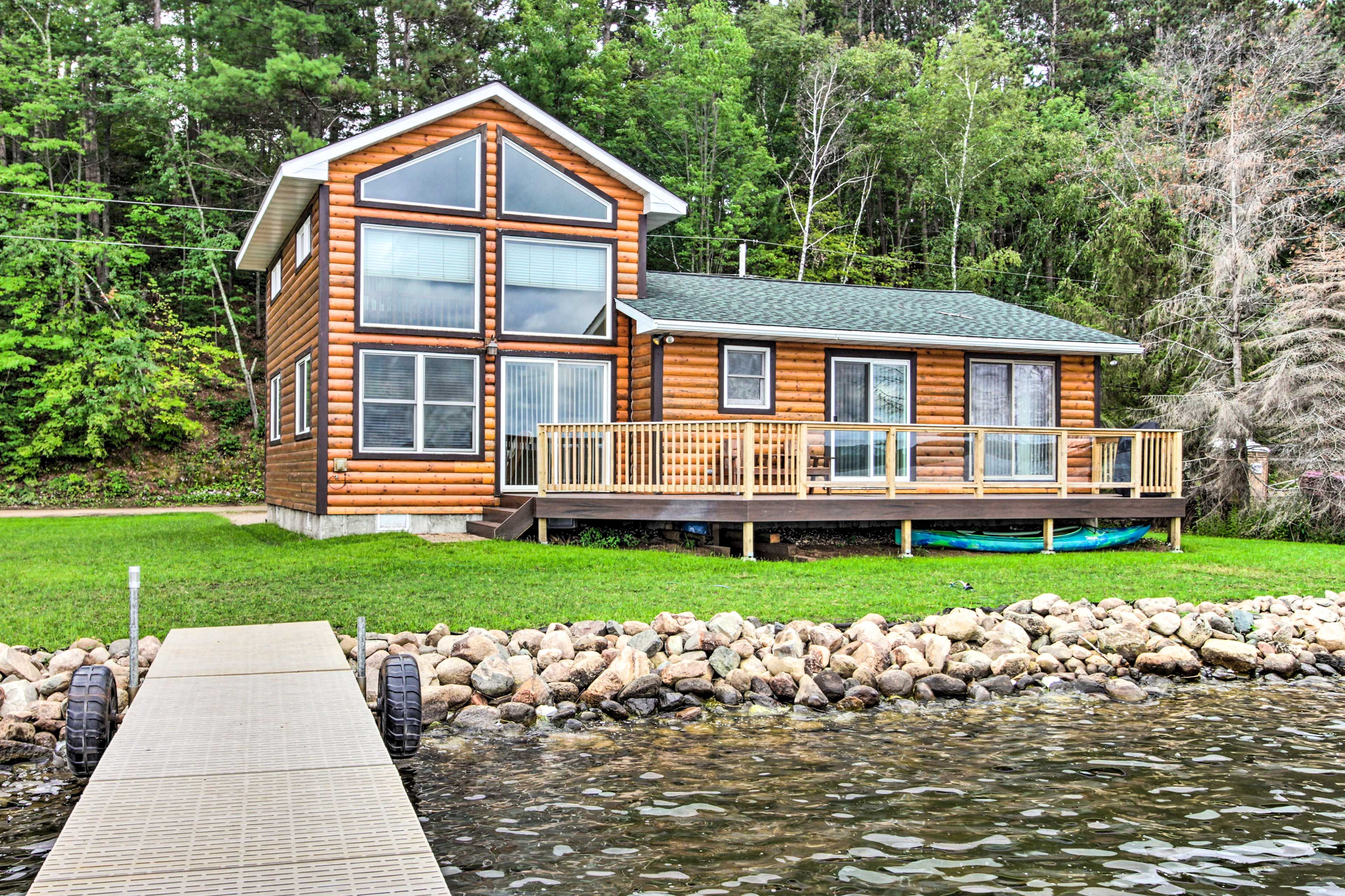 Motley Vacation Rental | 3BR | 1BA | Steps Required | 1,263 Sq Ft